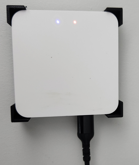 Tuya Gateway Hub wall mount