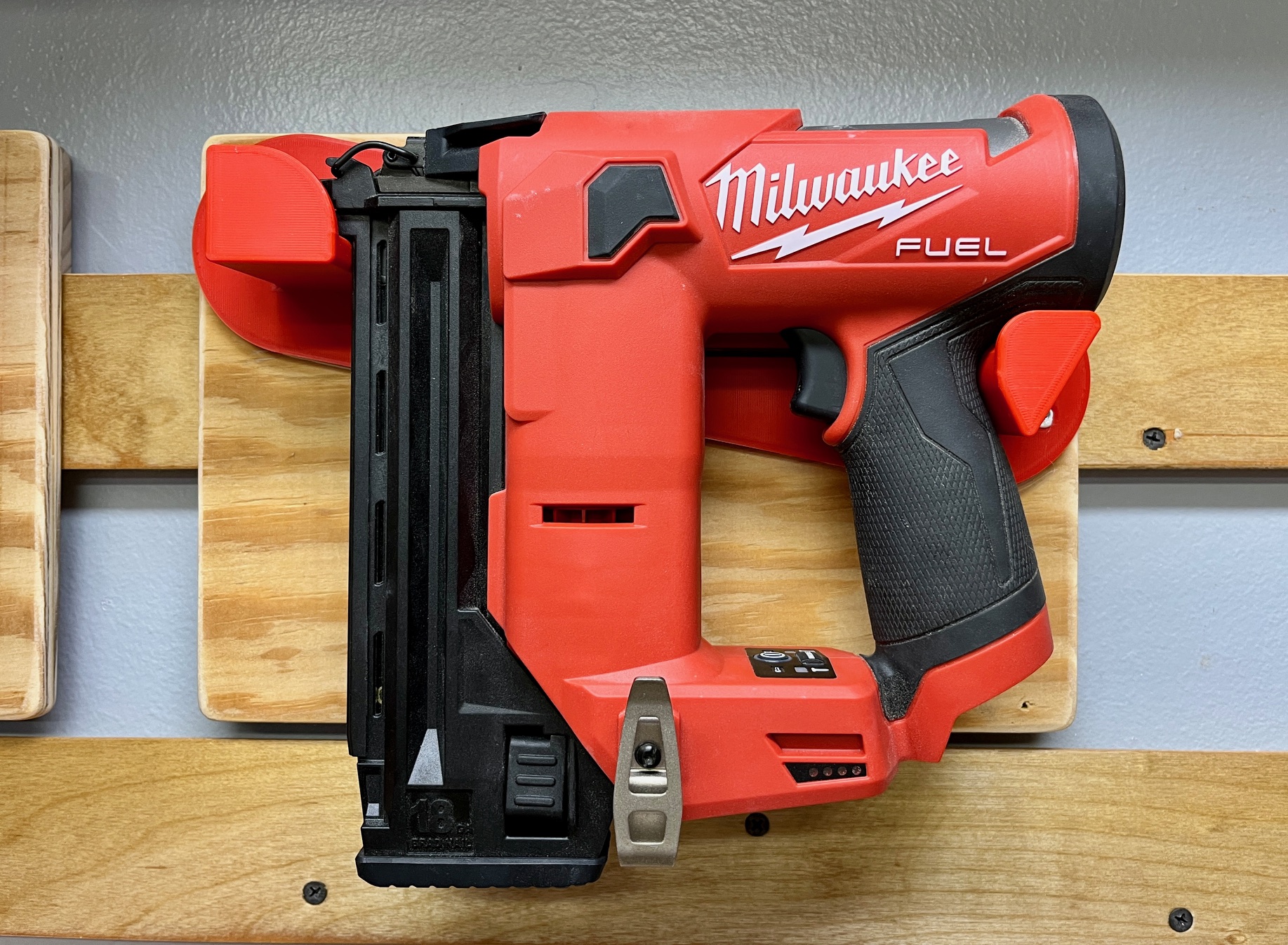 Milwaukee M12 Nailgun Holder