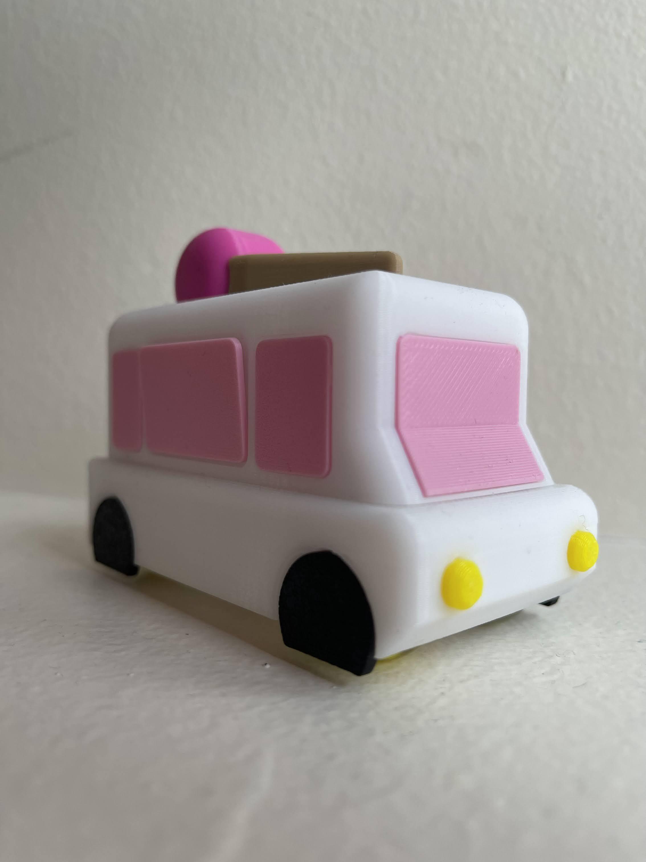 Rolling Marble Icecream Truck Toy