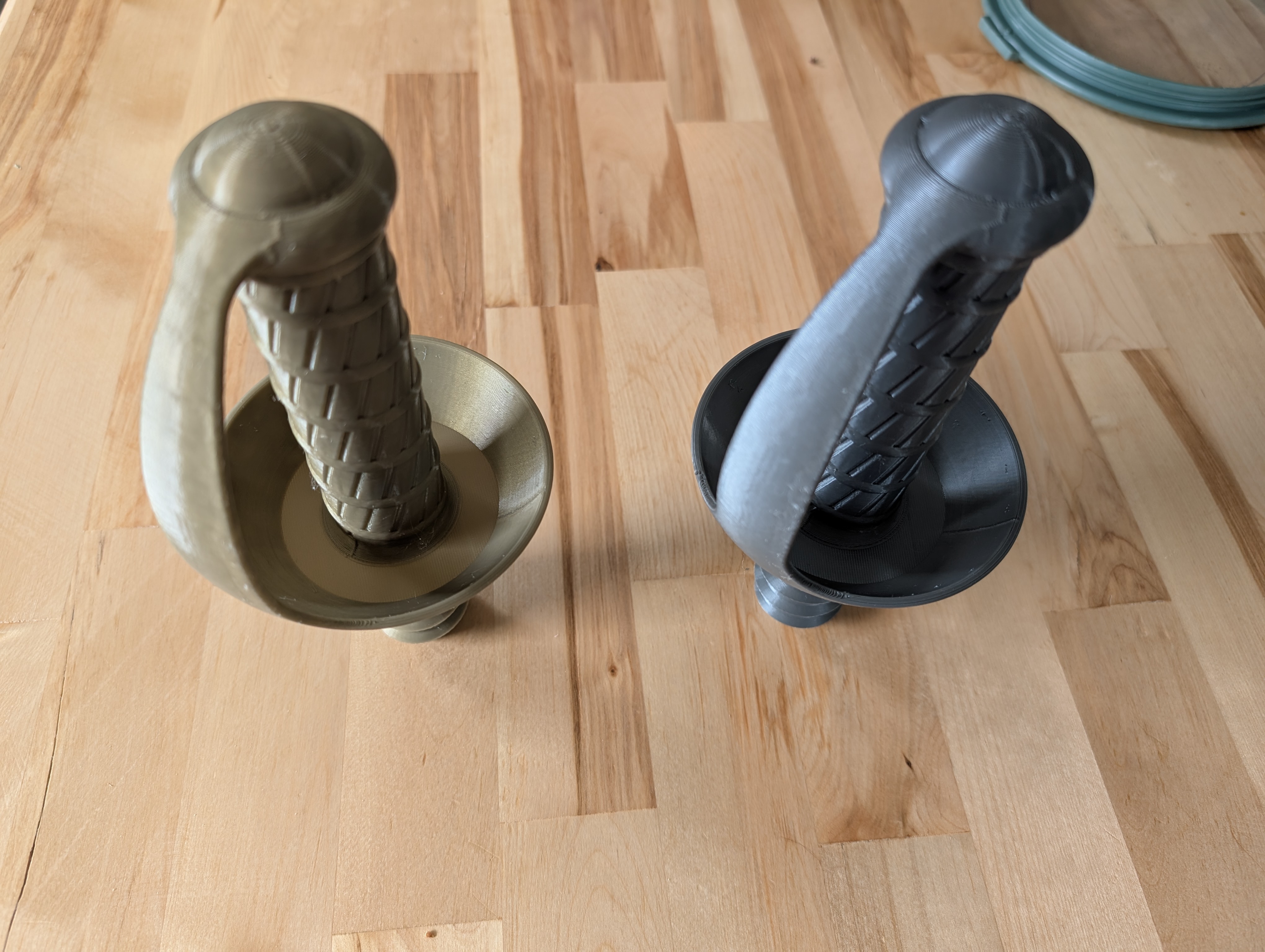 Pool Noodle Pirate Sword Handle - No Supports, improved print with chamfer