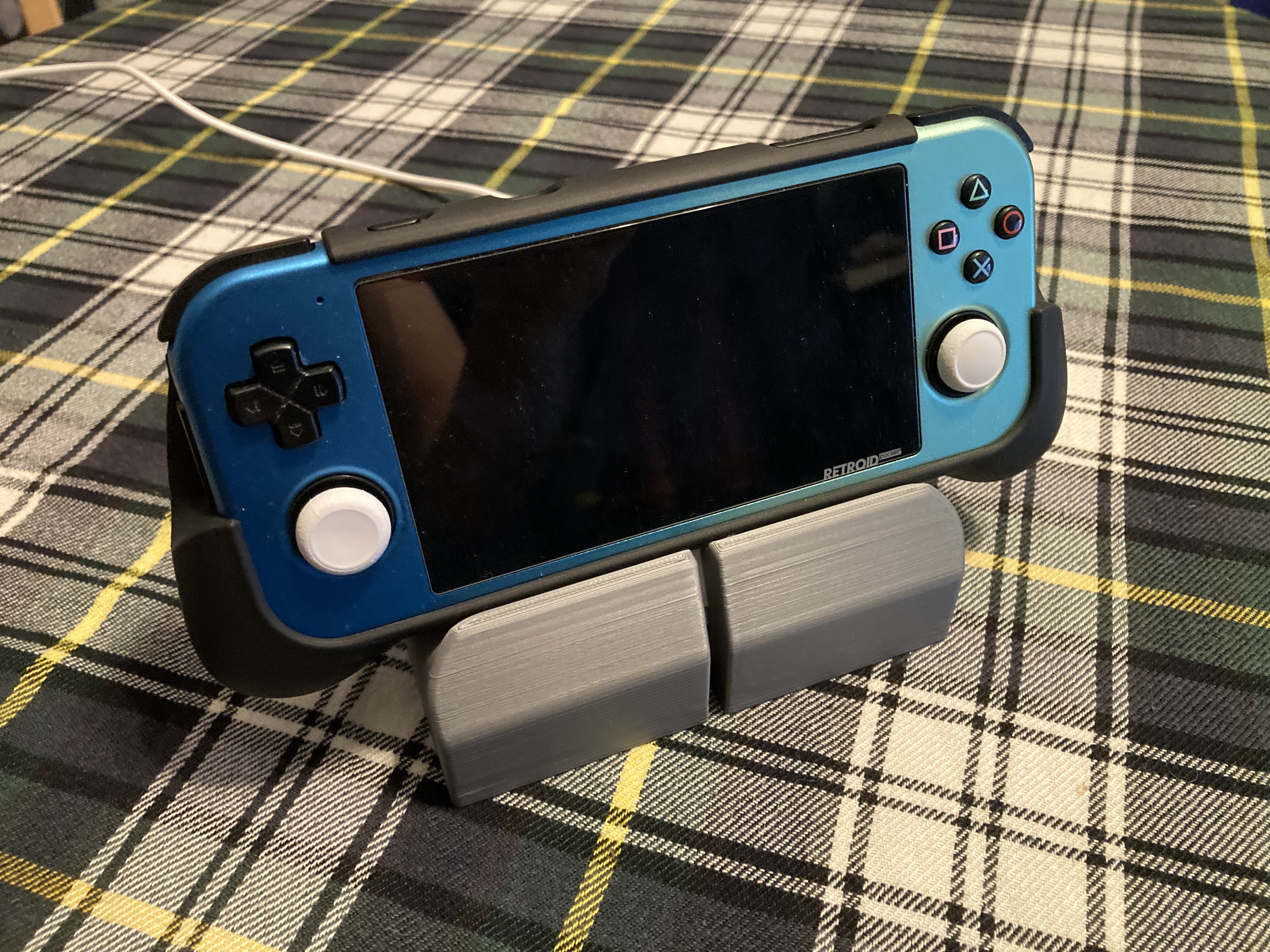 OBSOLETE Charging Dock for Retroid Pocket 3 Plus with Official Grip