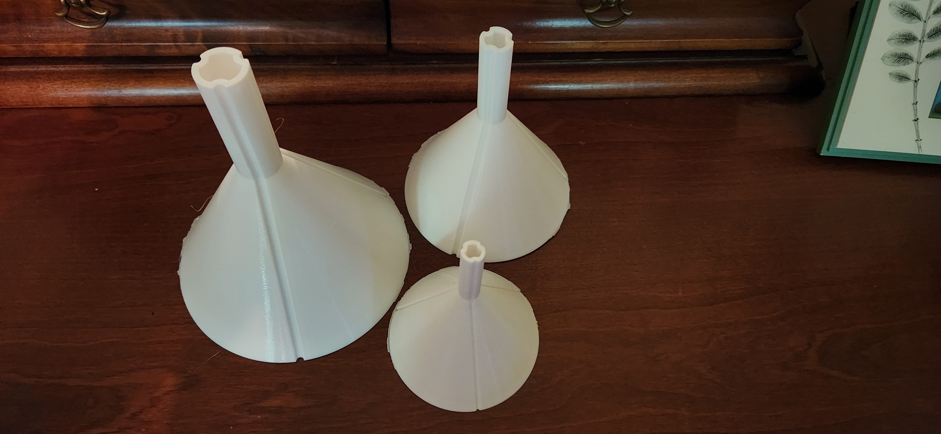 Vapor-lock resistant funnels