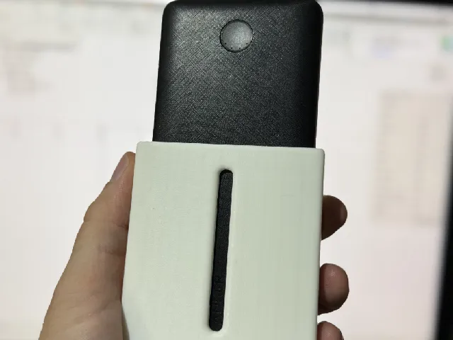 Anker PowerCore Essential 20000 USB powerbank (Model A1268) Holder for Ikea Skadis