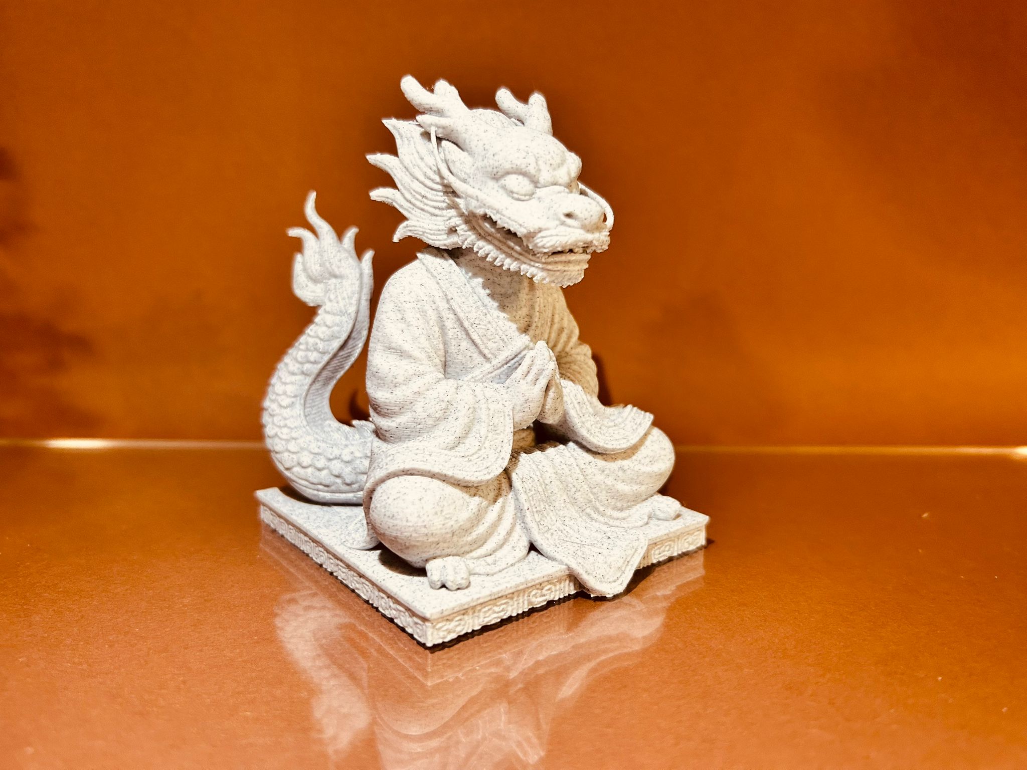 Meditating DRAGON — miniatura 3
