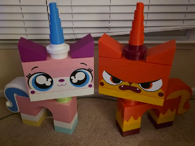 Giant Lego Unikitty (MMU)