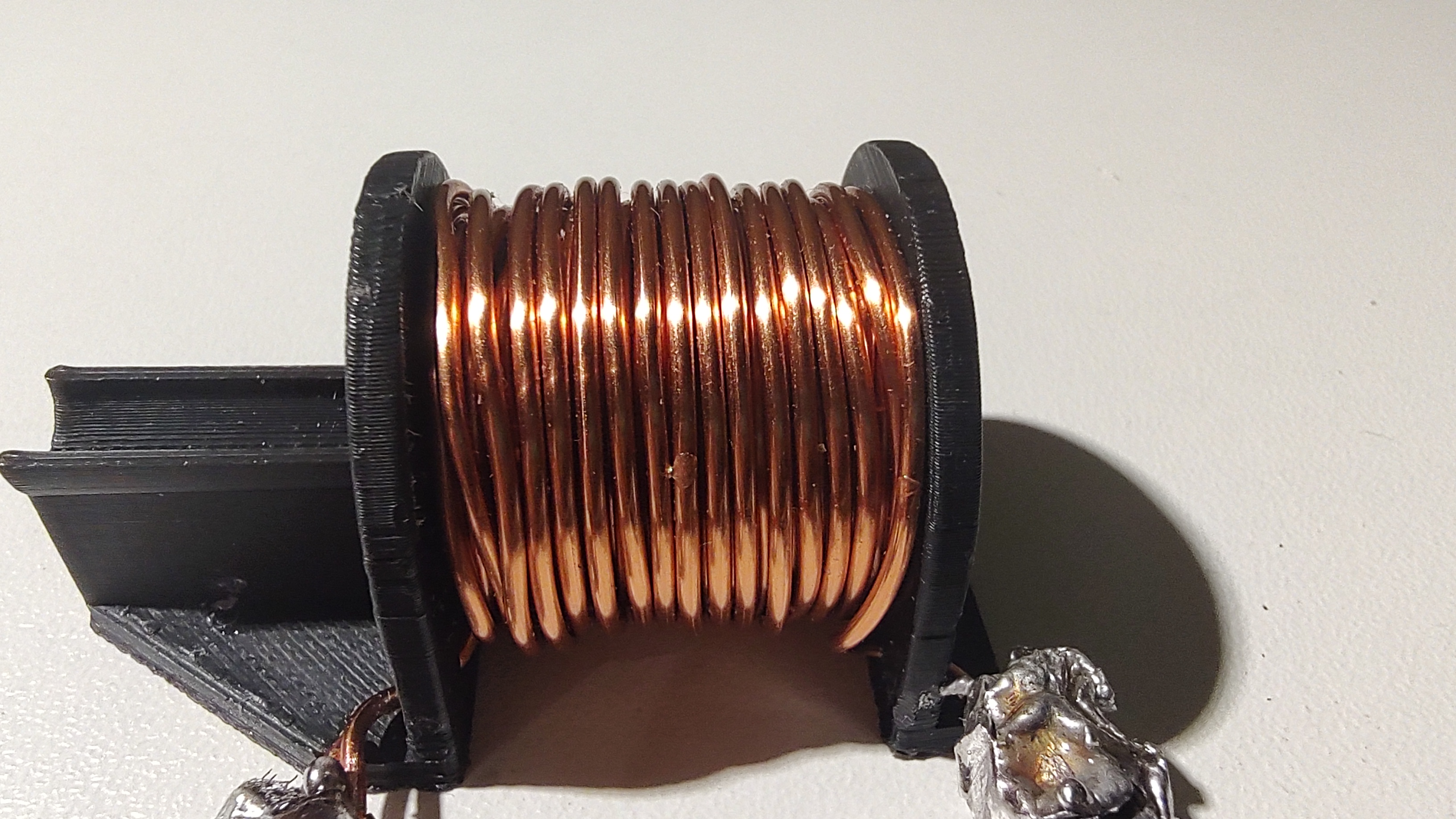 Electromagnetic Linear Accelerator — miniatura 3