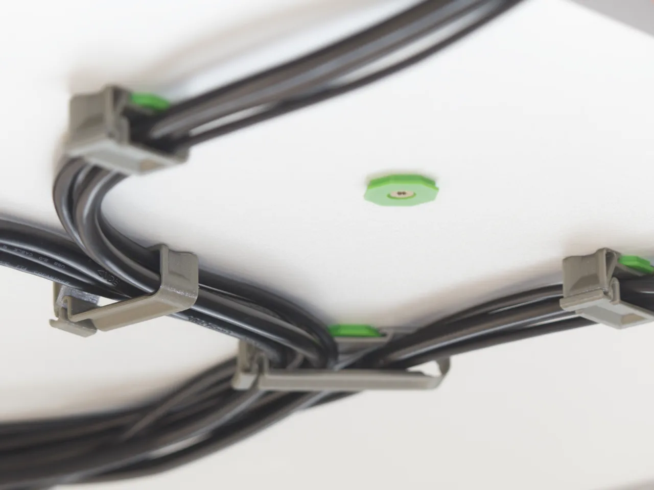 KLIPPT - Locking Cable Clip – 2. kép