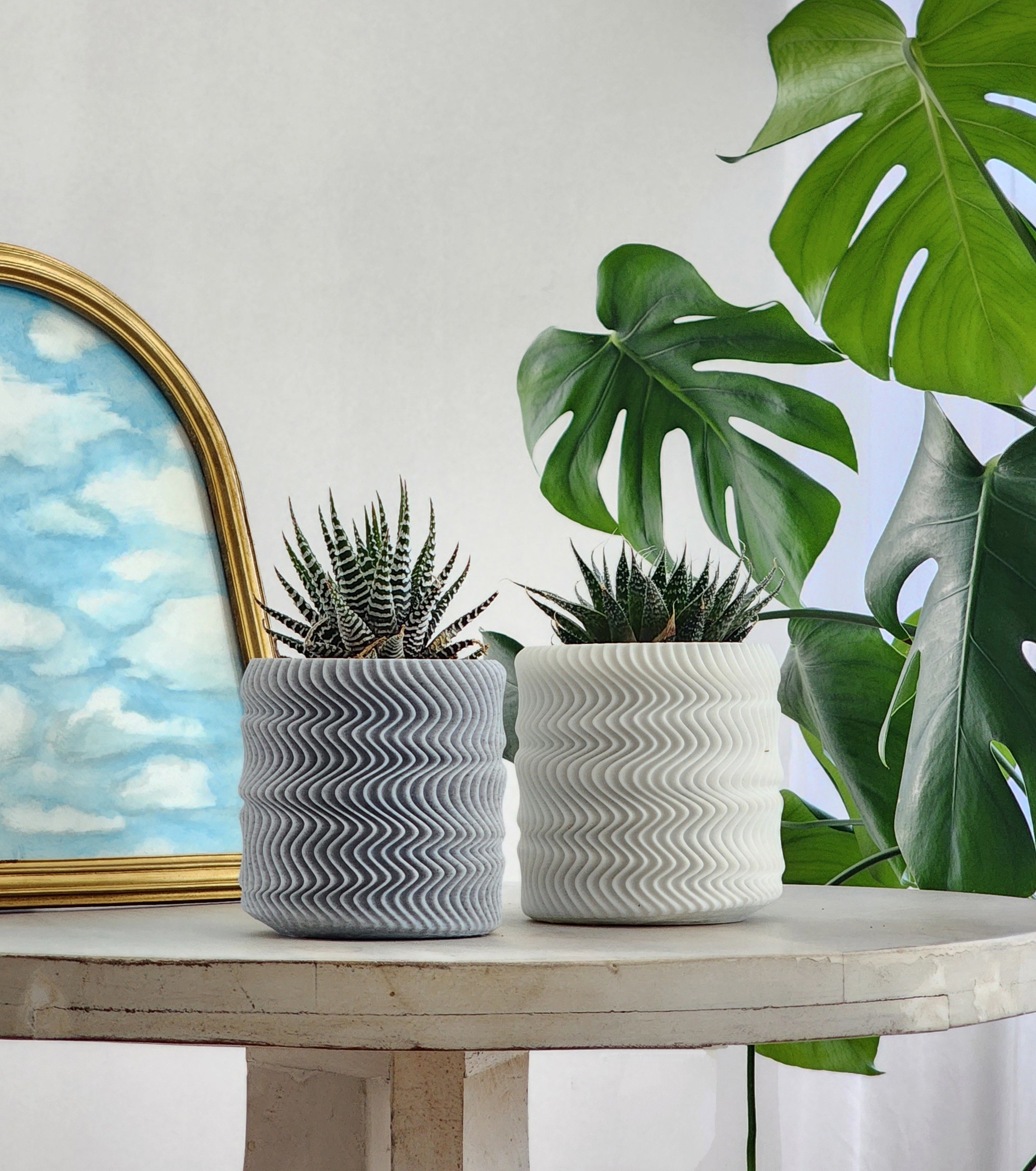 Modern planter