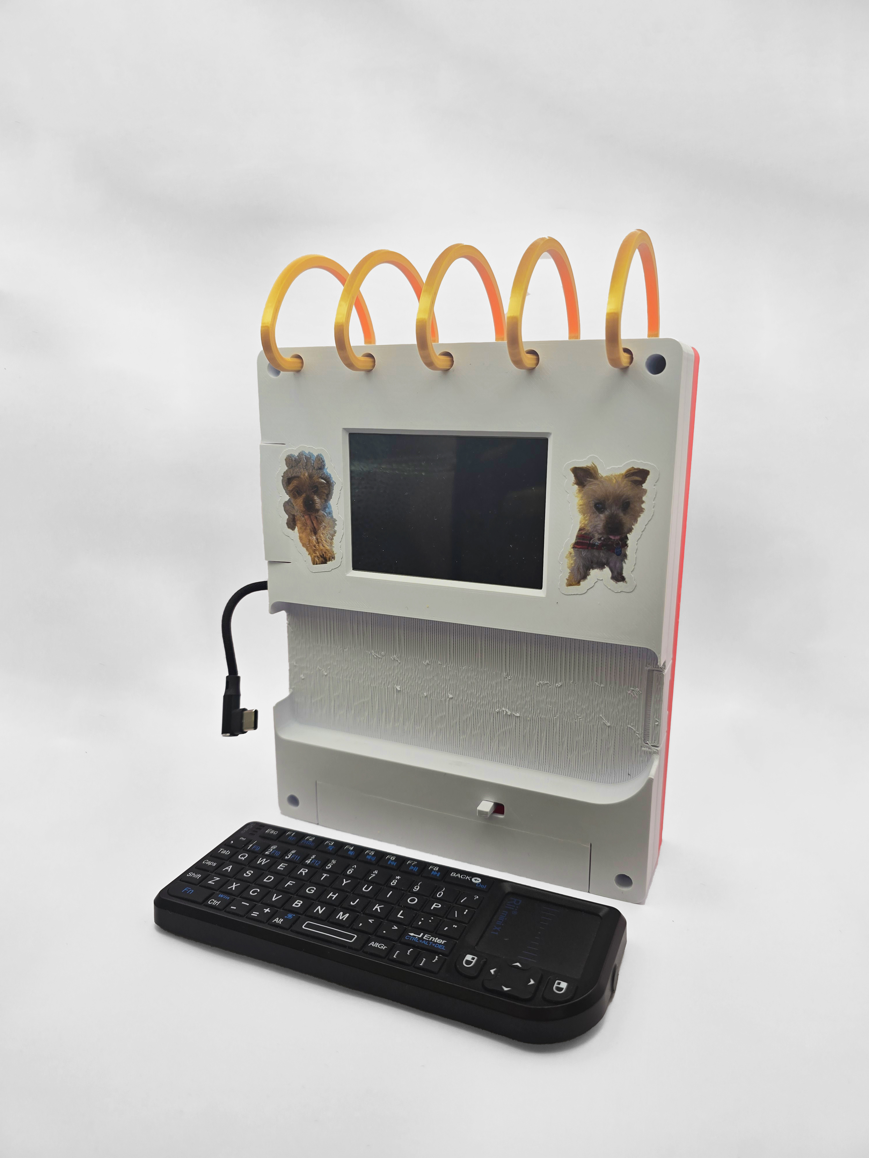 Totally Normal Notebook Cyberdeck — miniatura 4