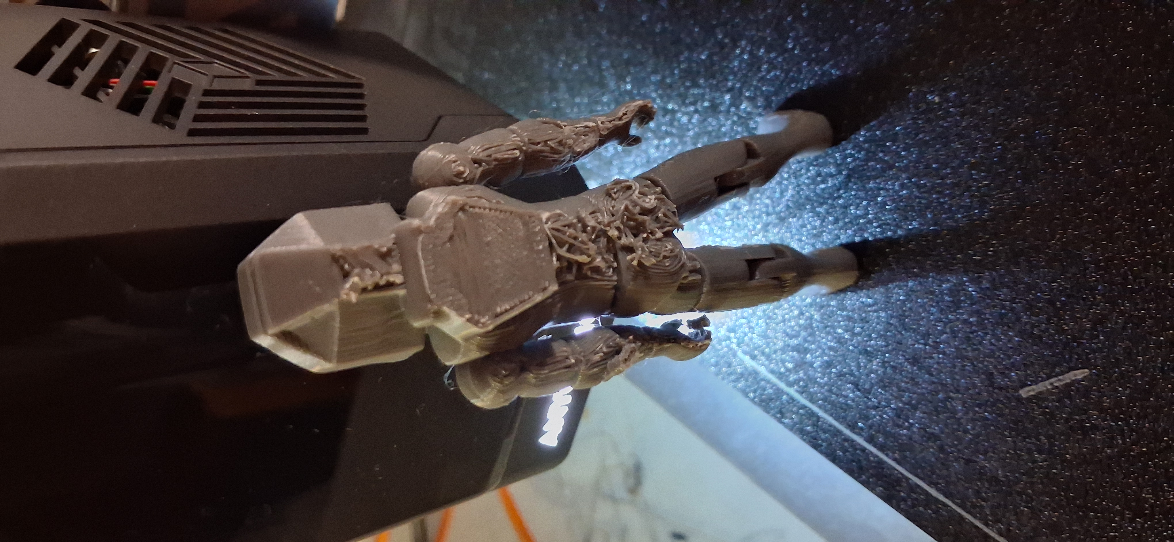 Space Explorer Suit Remix of Figbash Action Figure — miniatura 2