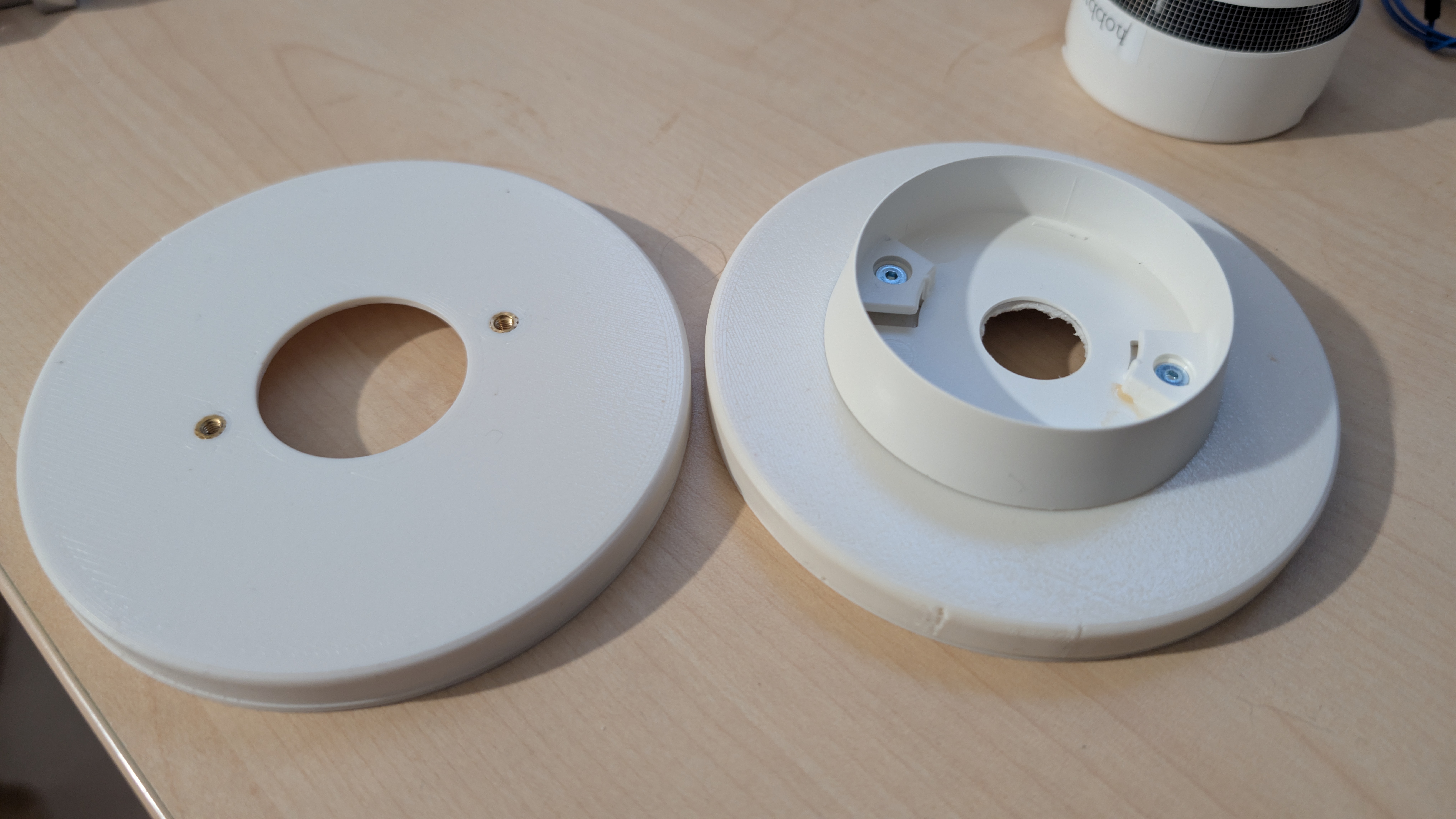 Frient SMSZB-120 Zigbee Smoke Alarm Junction Box adapter 3D model