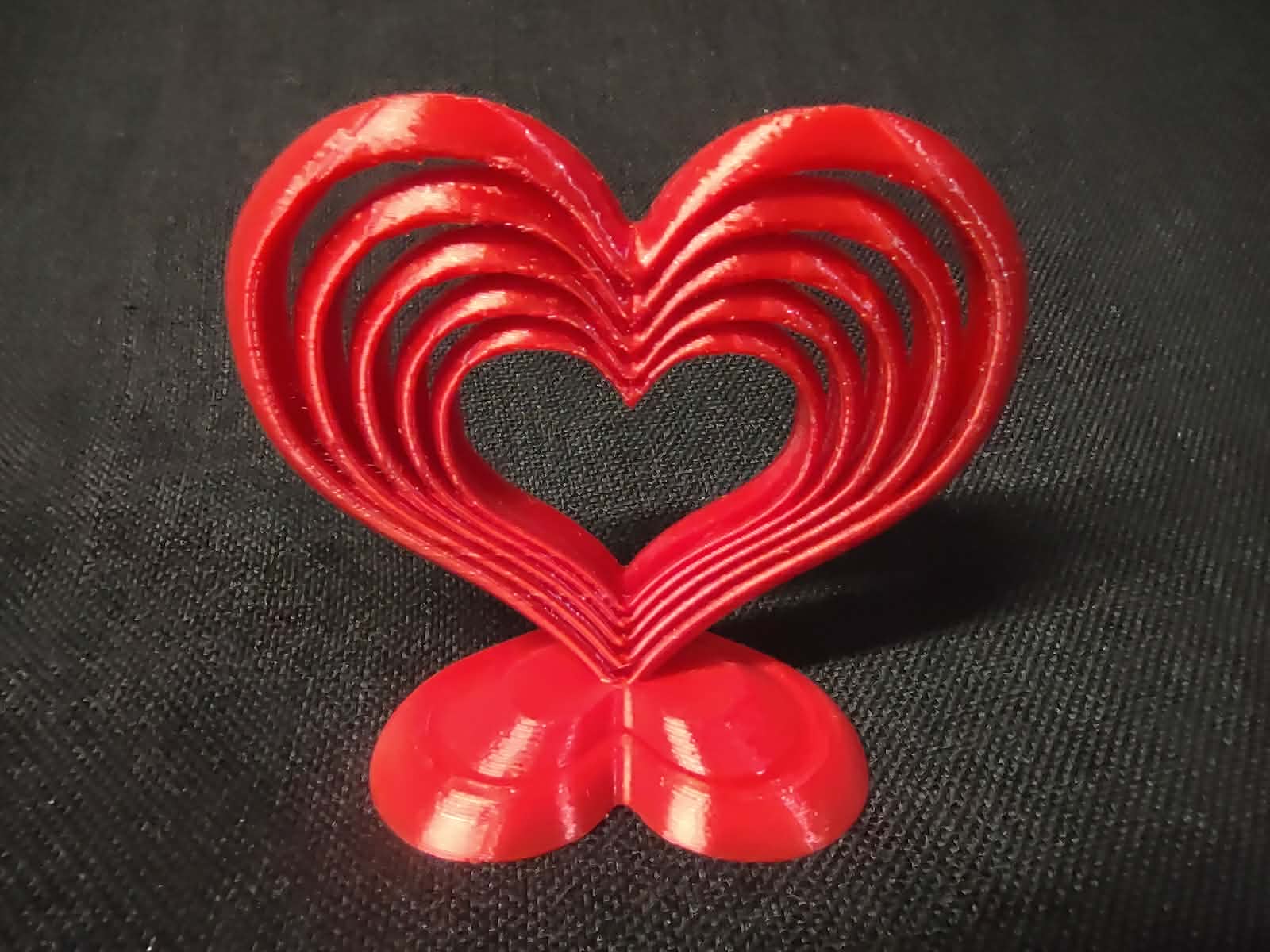 Layered Heart Display Stand Desk Decor Valentine Gift