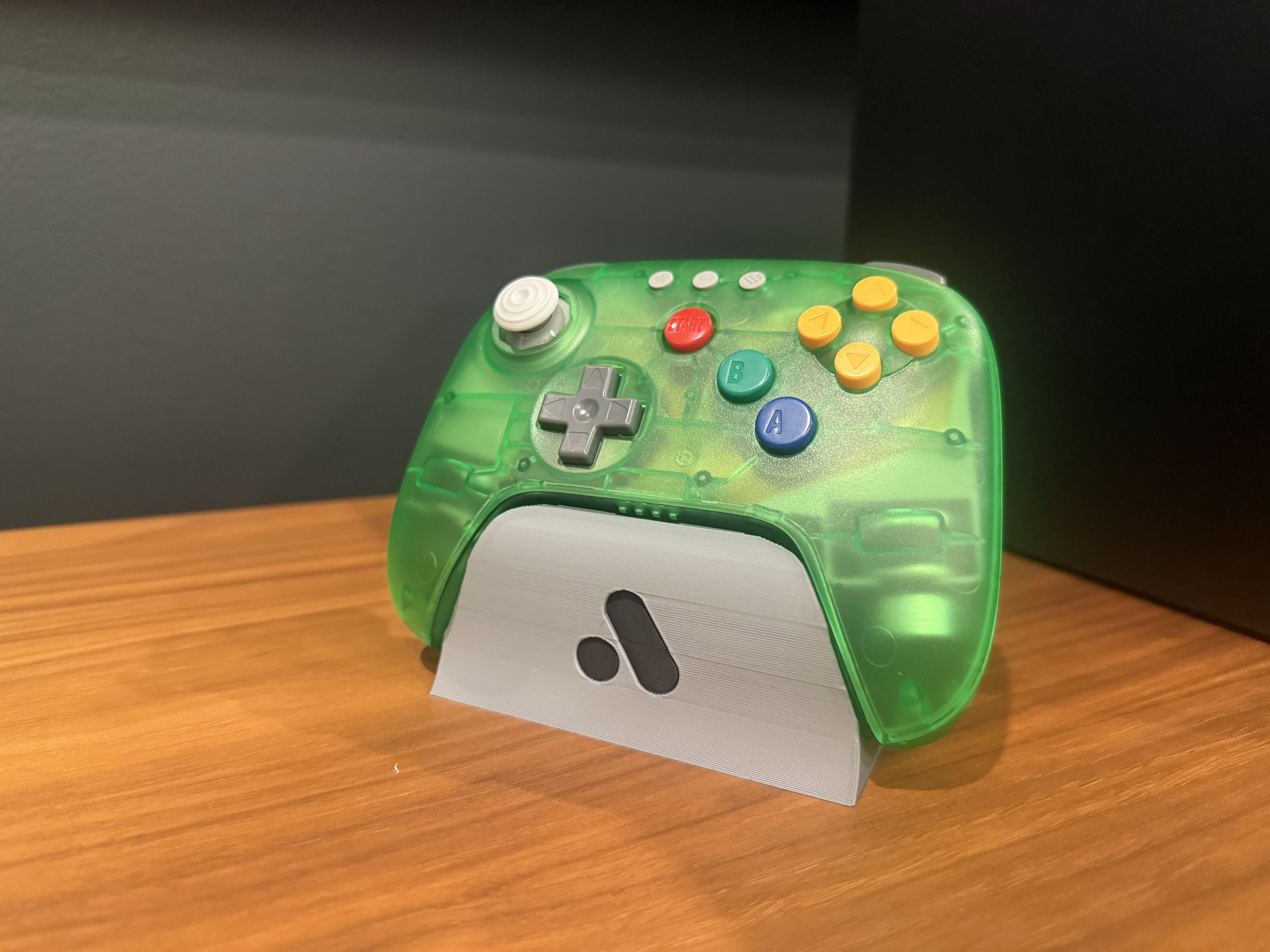 8BitDo 64 Controller Stand - STEP / Analogue 3D