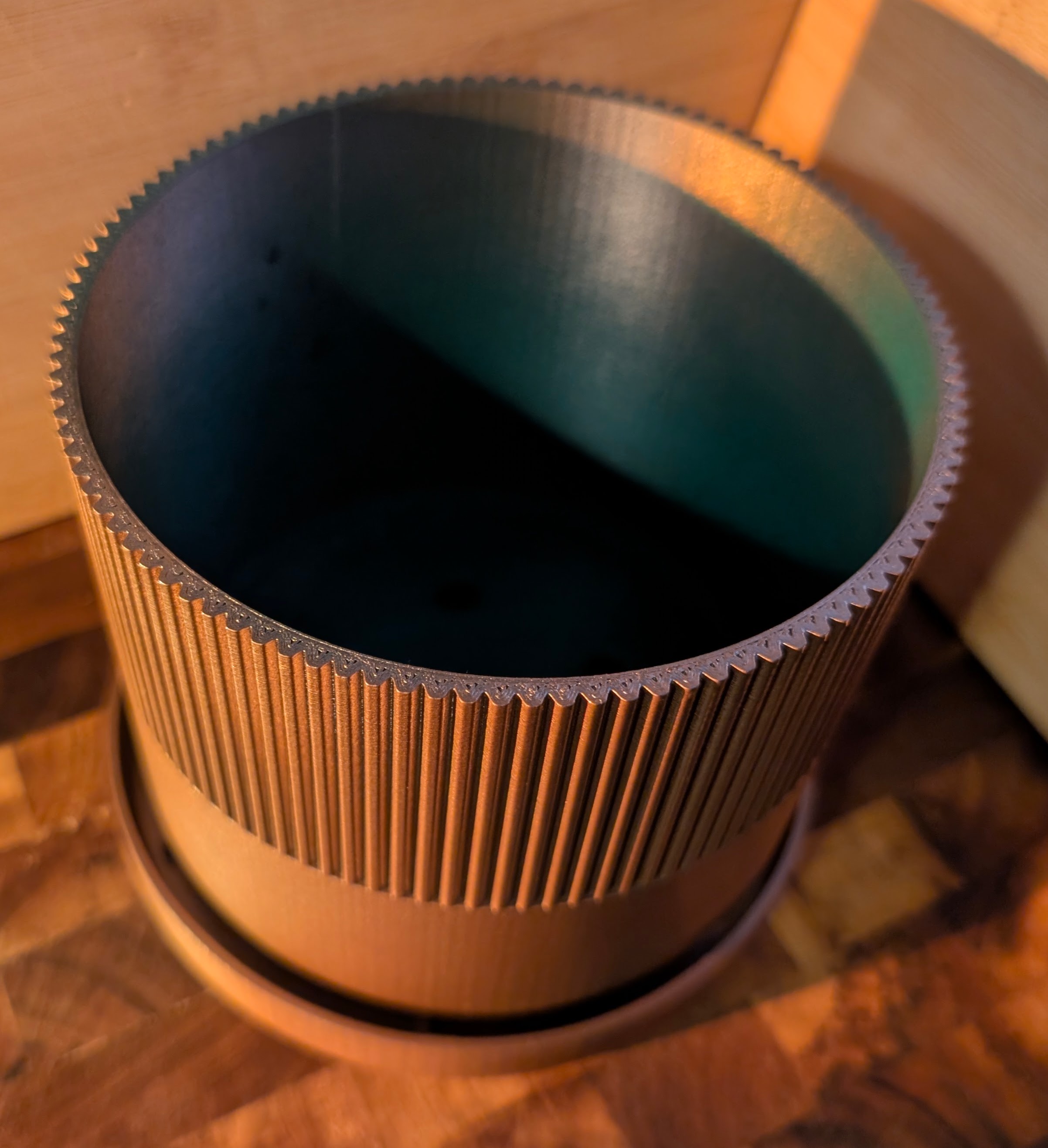 Chamfered Gear Planter — thumbnail 4