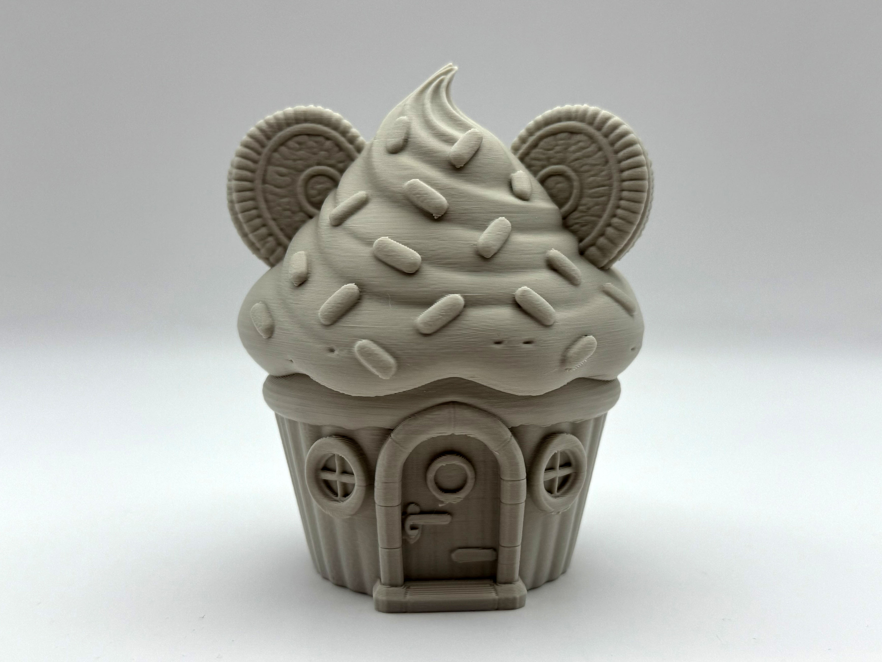 Oreo Cupcake Fairy House