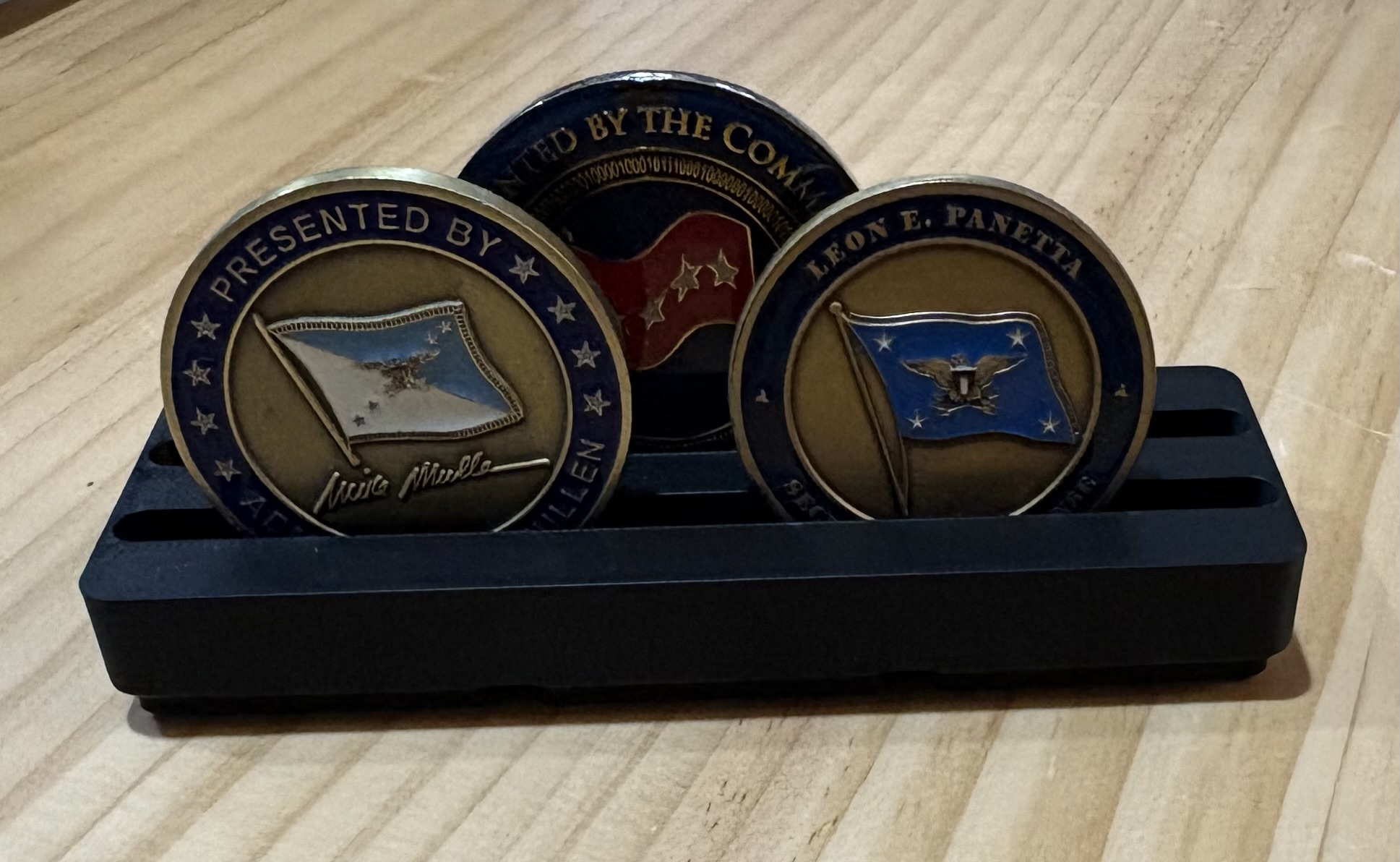 Gridfinity Challenge Coin Stand