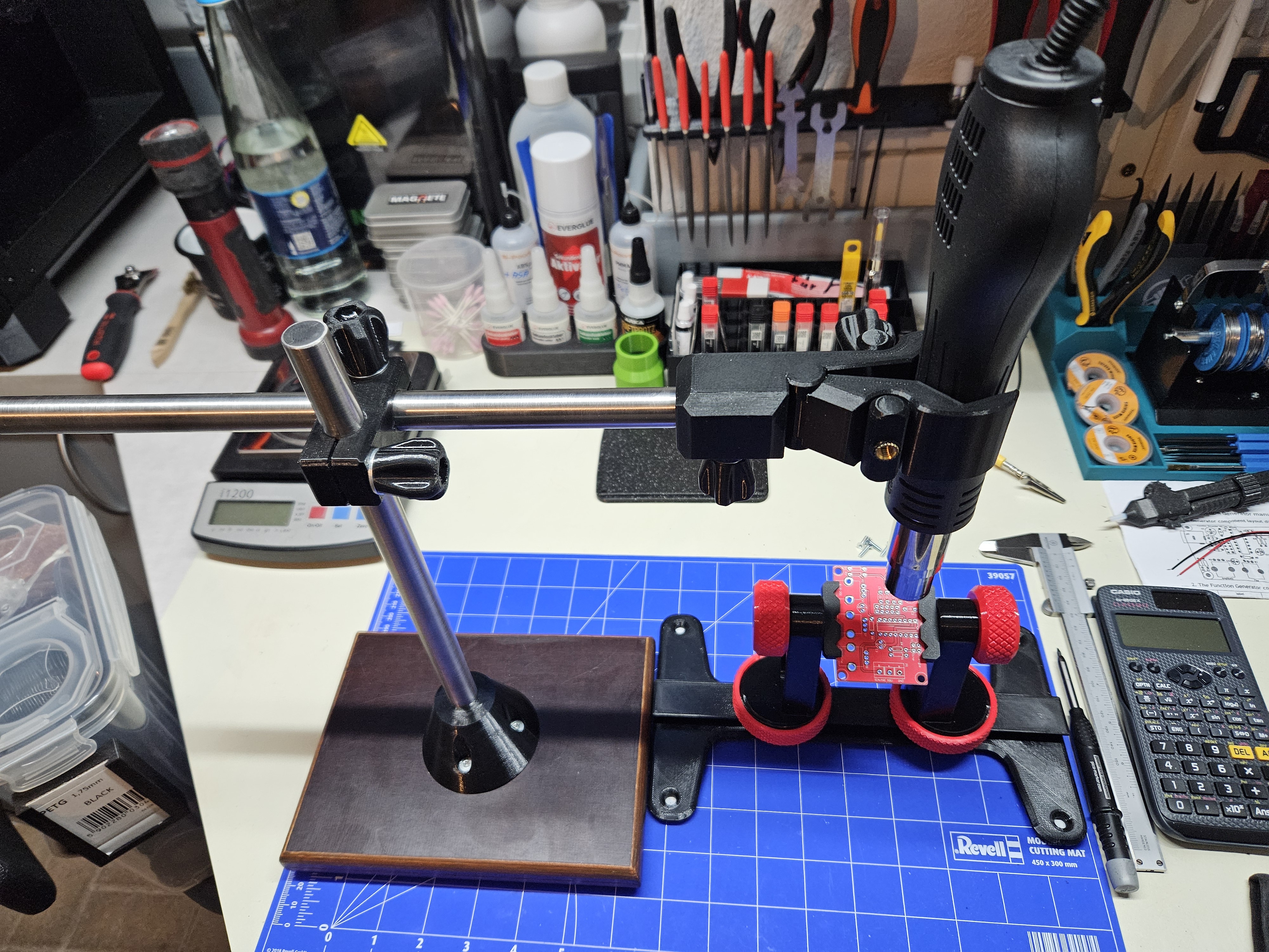 Labor Ständer mit Klemme für meine Heißluftpistole YIHUA 959D-II / Lab stand with clamp for my YIHUA 959D-II heat gun 3D model