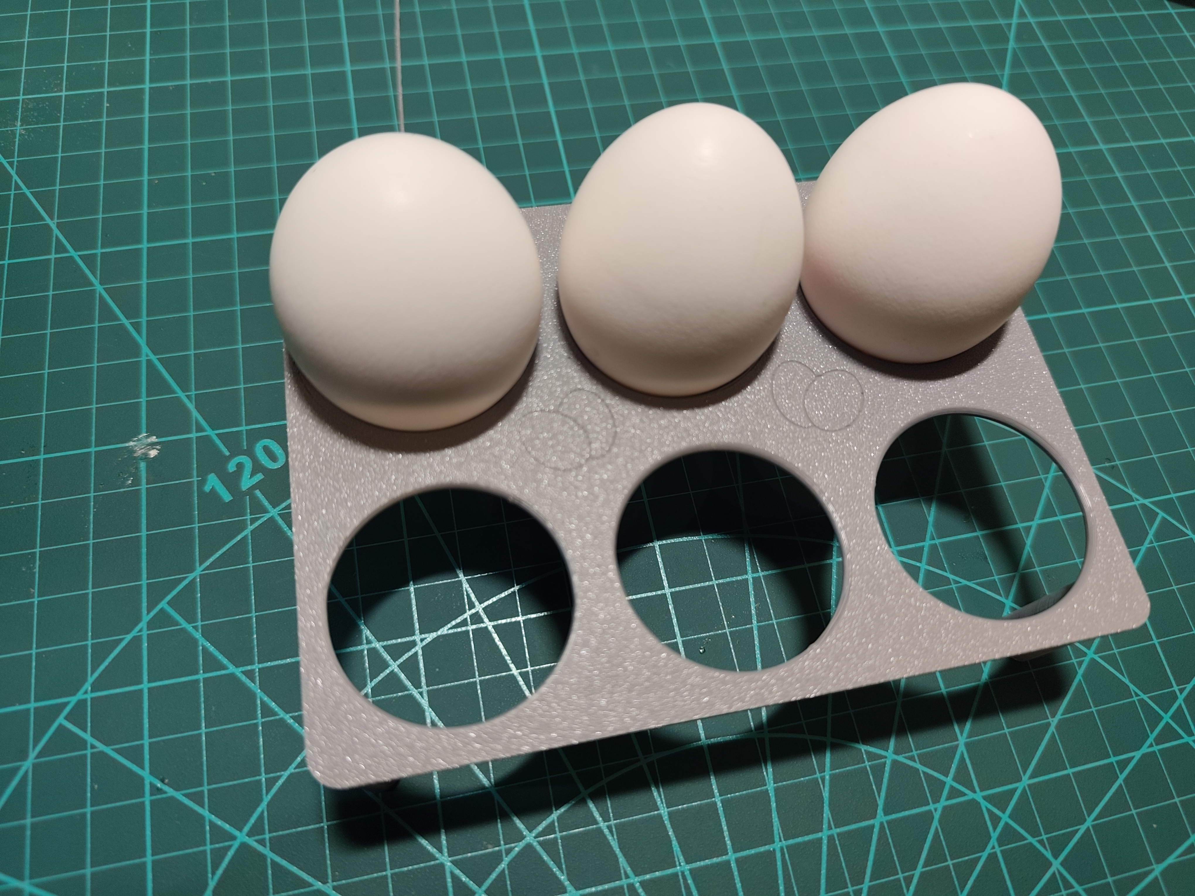 Easy Eggholder