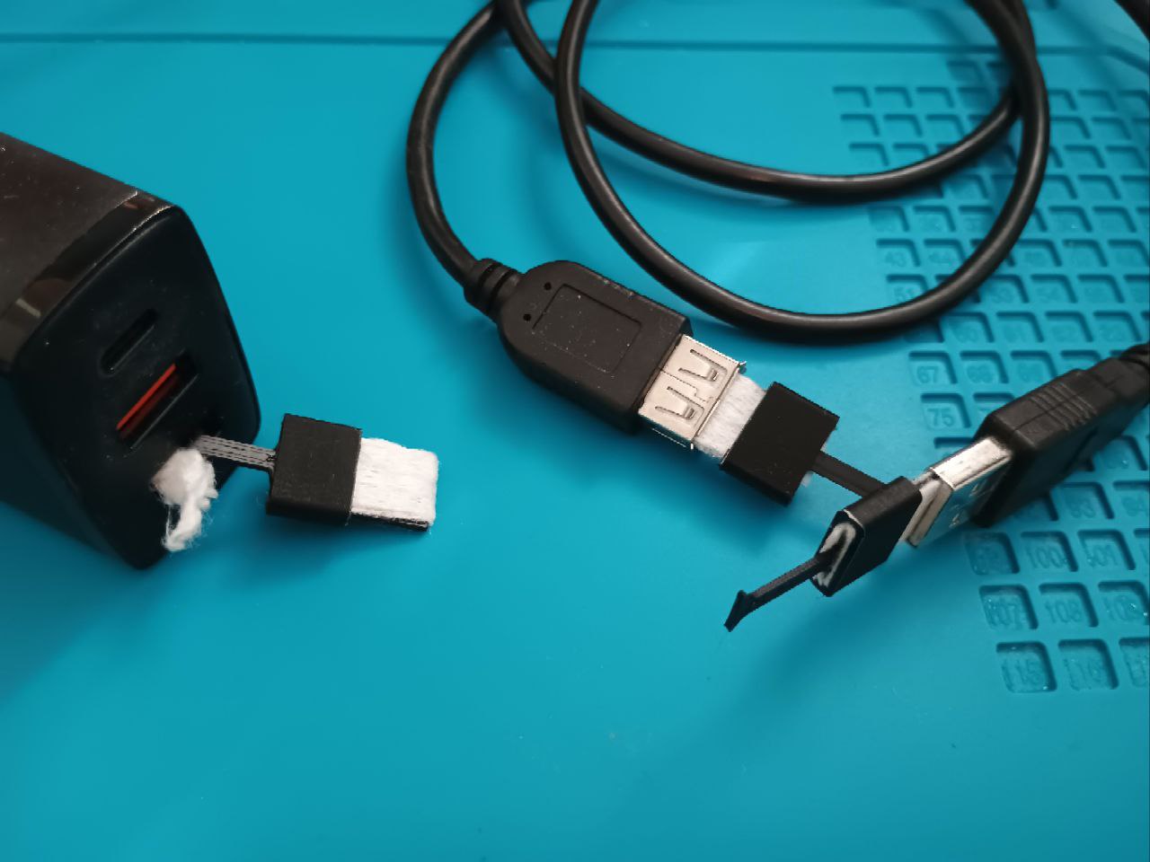 USB port cleaner