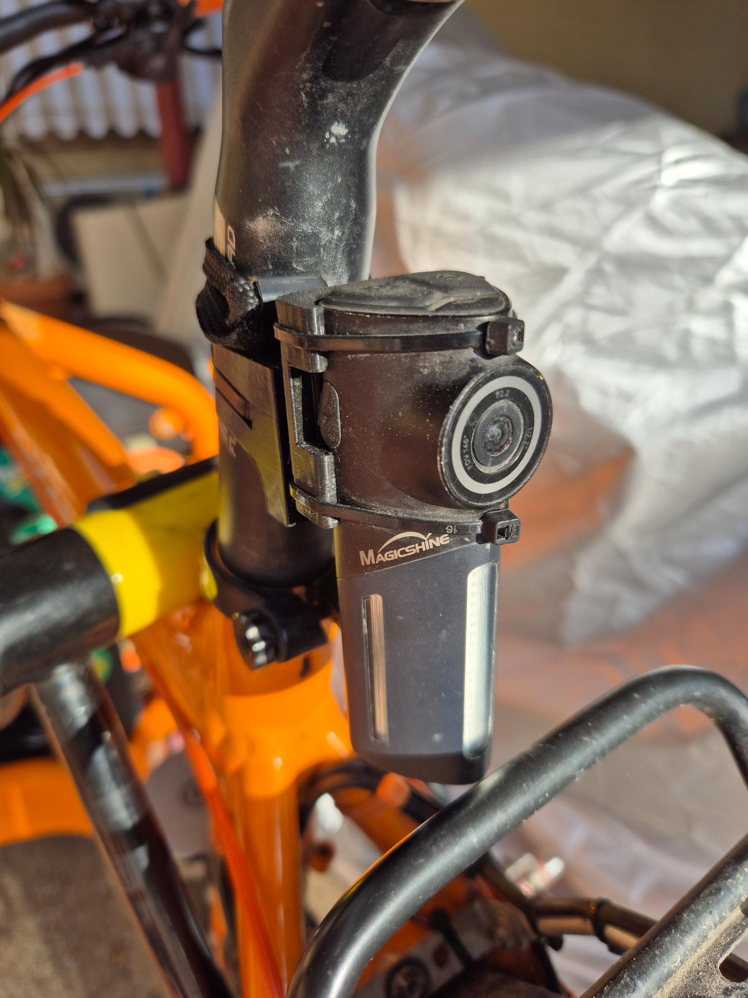Magicshine SeeMee DV mount V2 with magnets