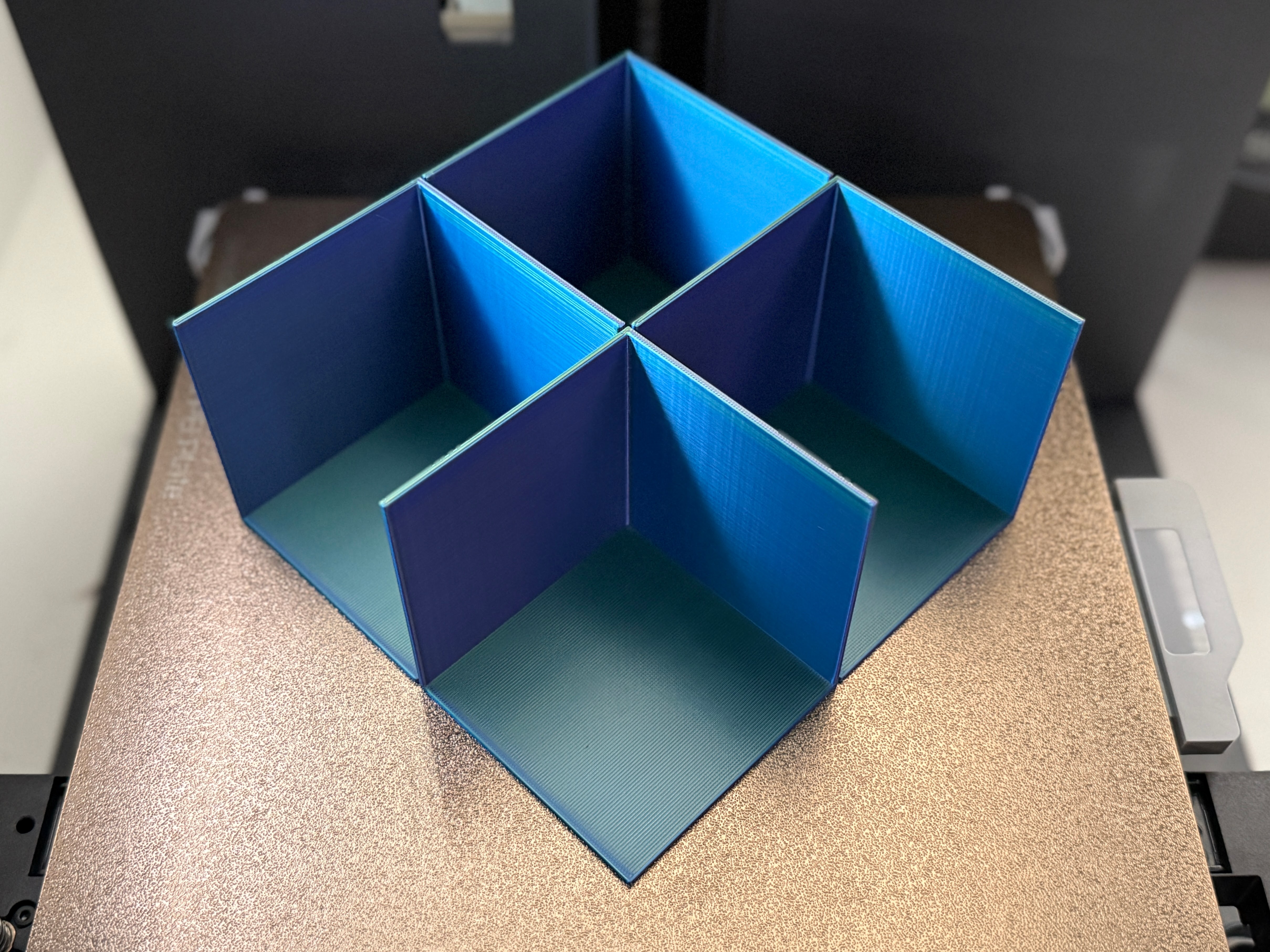 XL Cubic Build Surface + Dual-Purpose Base for Endless Design Blocks 90 Degree System — thumbnail 10