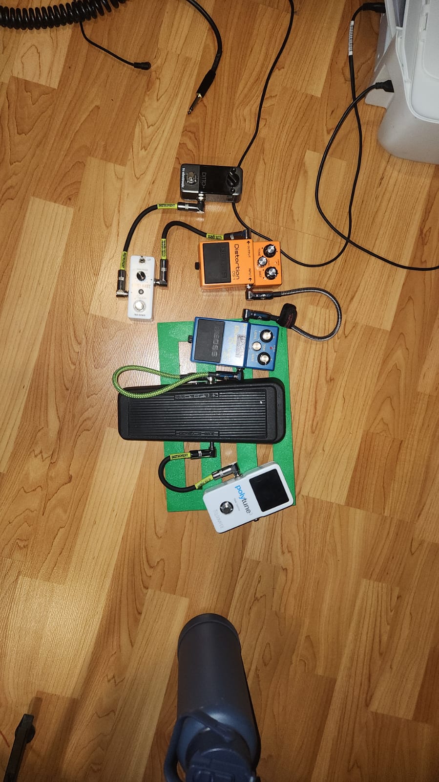 connectable guitar pedal board