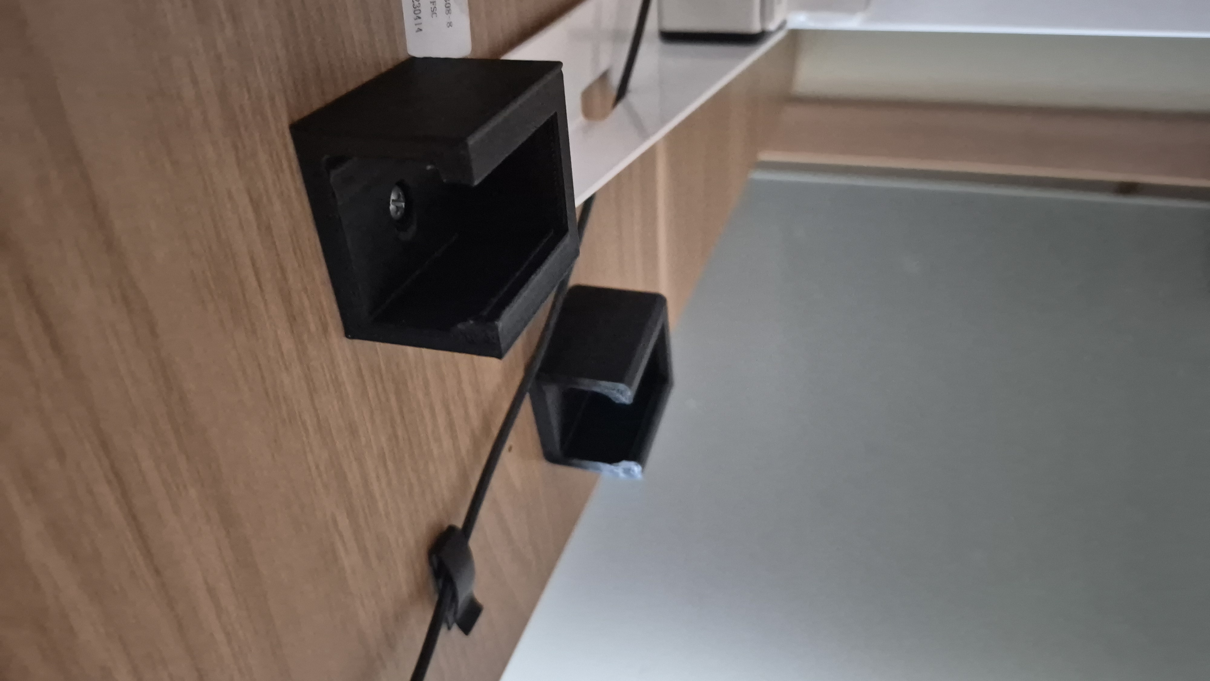 Bottle Holder for Desk