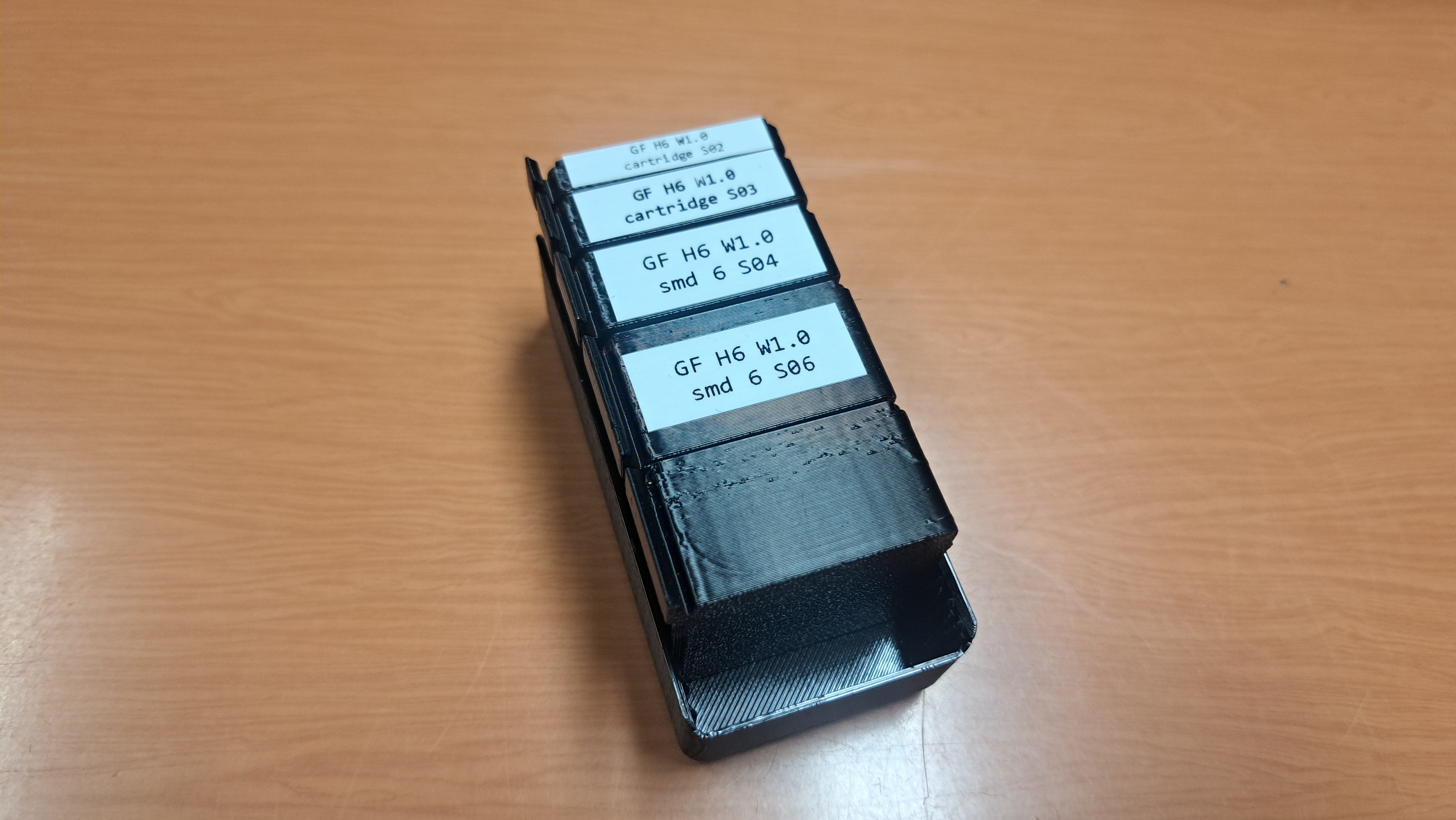 SLICC GF H6 W1.0 – Gridfinity Compatible Lidded Cartridge Storage System