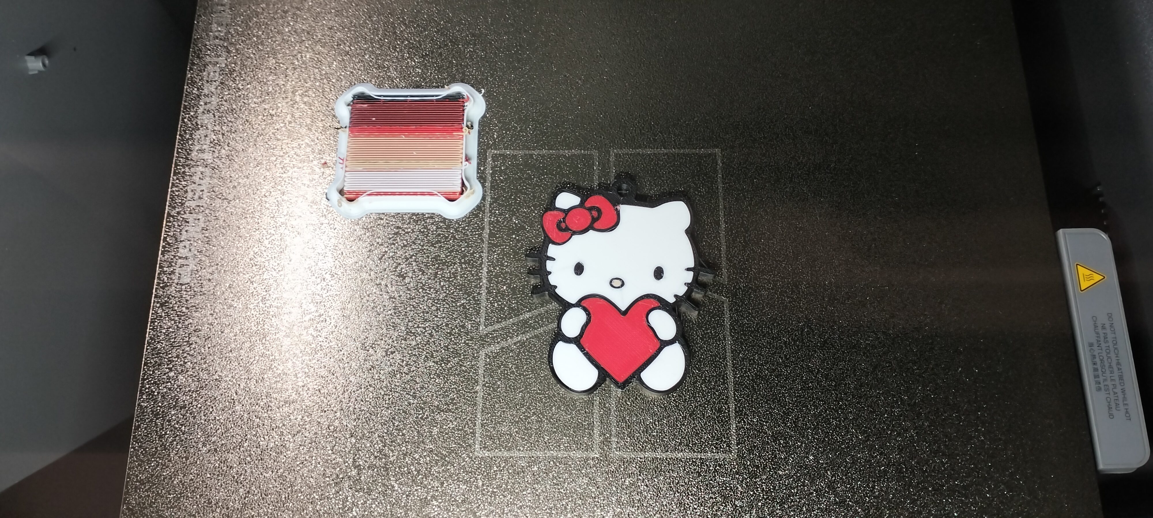 Miniatura 4 do modelo 3D Hello Kitty keychain - AMS