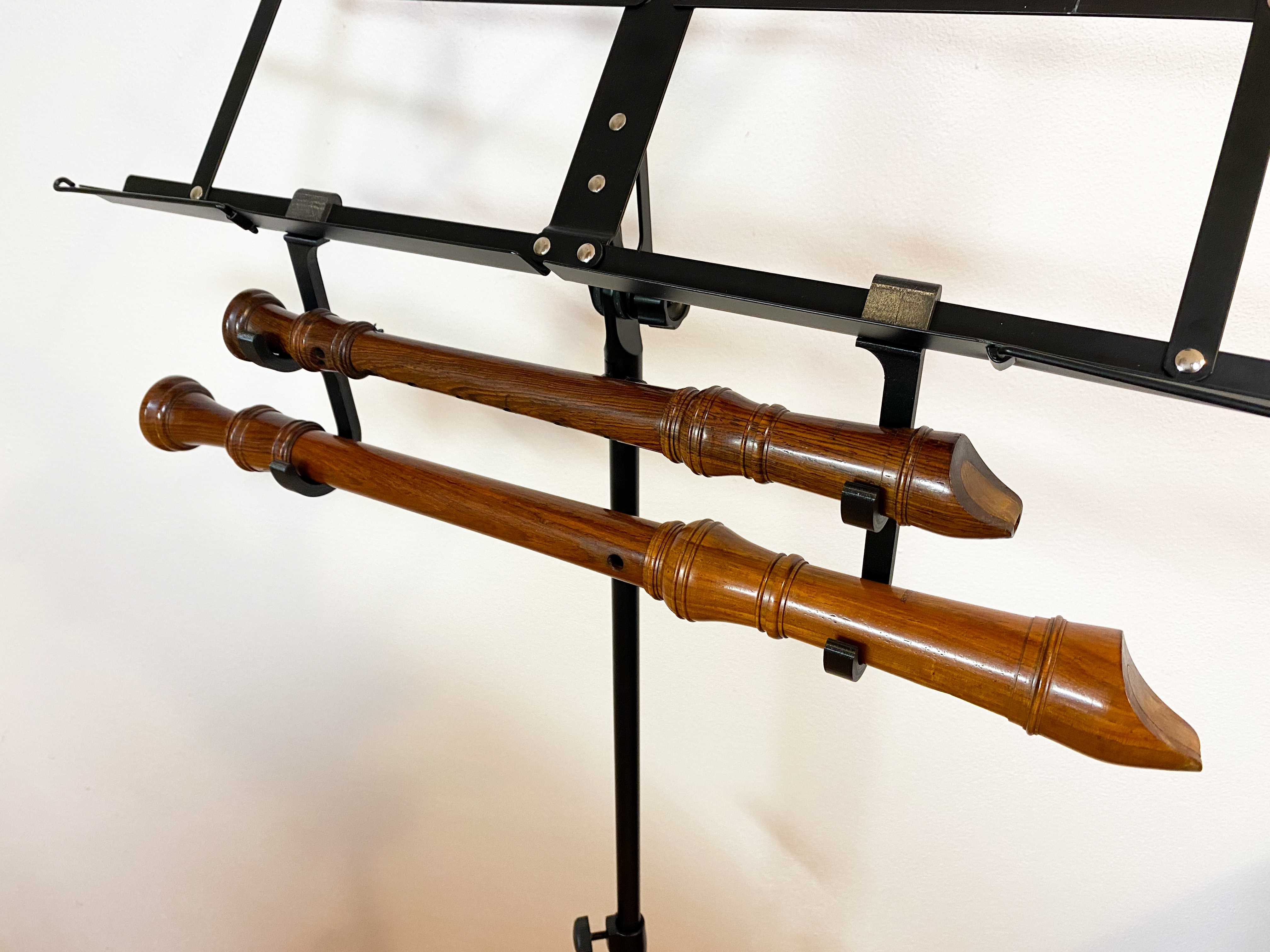 Recorder (Flute) holder for a music stand