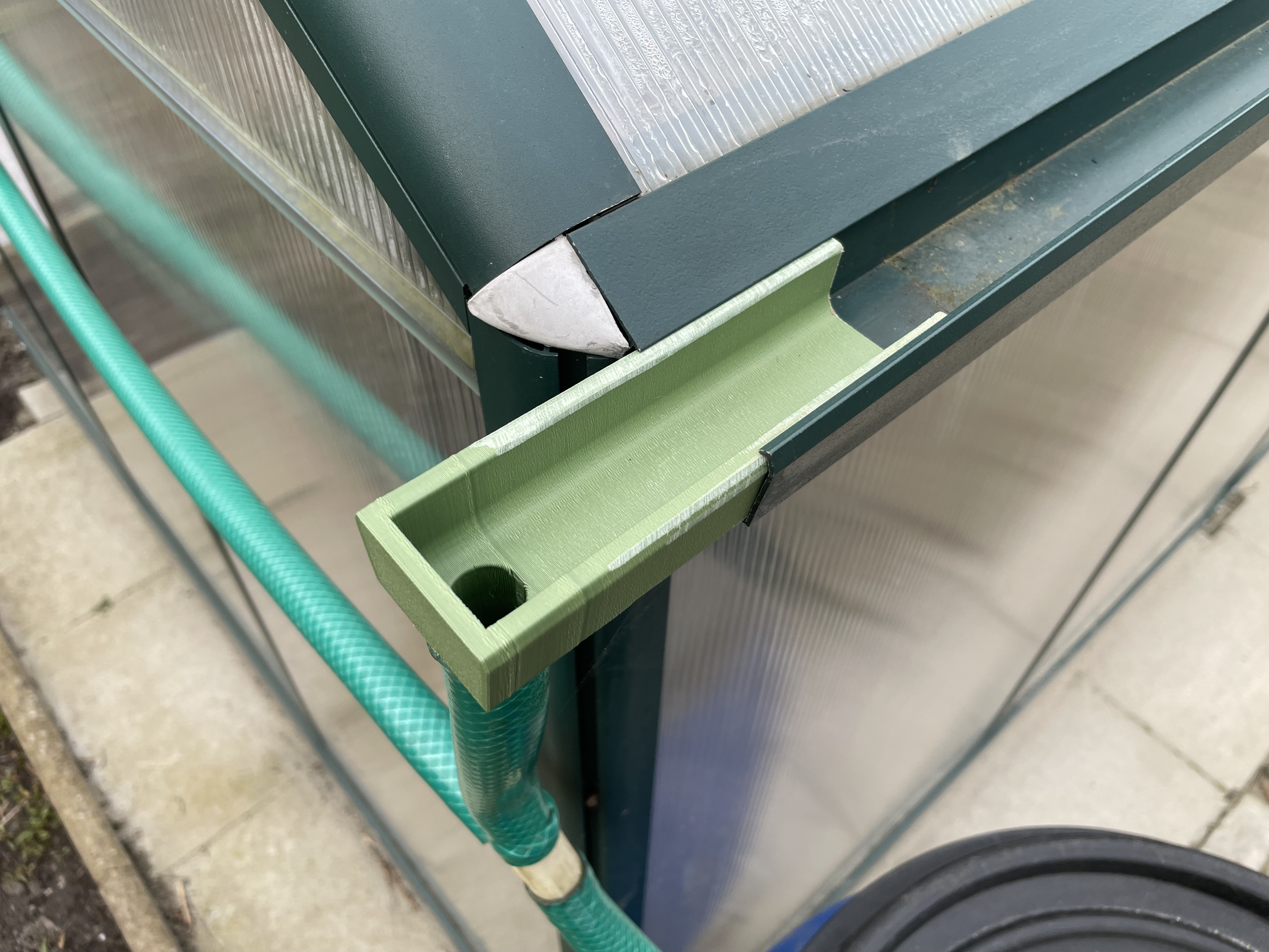 Gutter adapter for greenhouse / Dachrinnenadapter für Gewächshaus V2