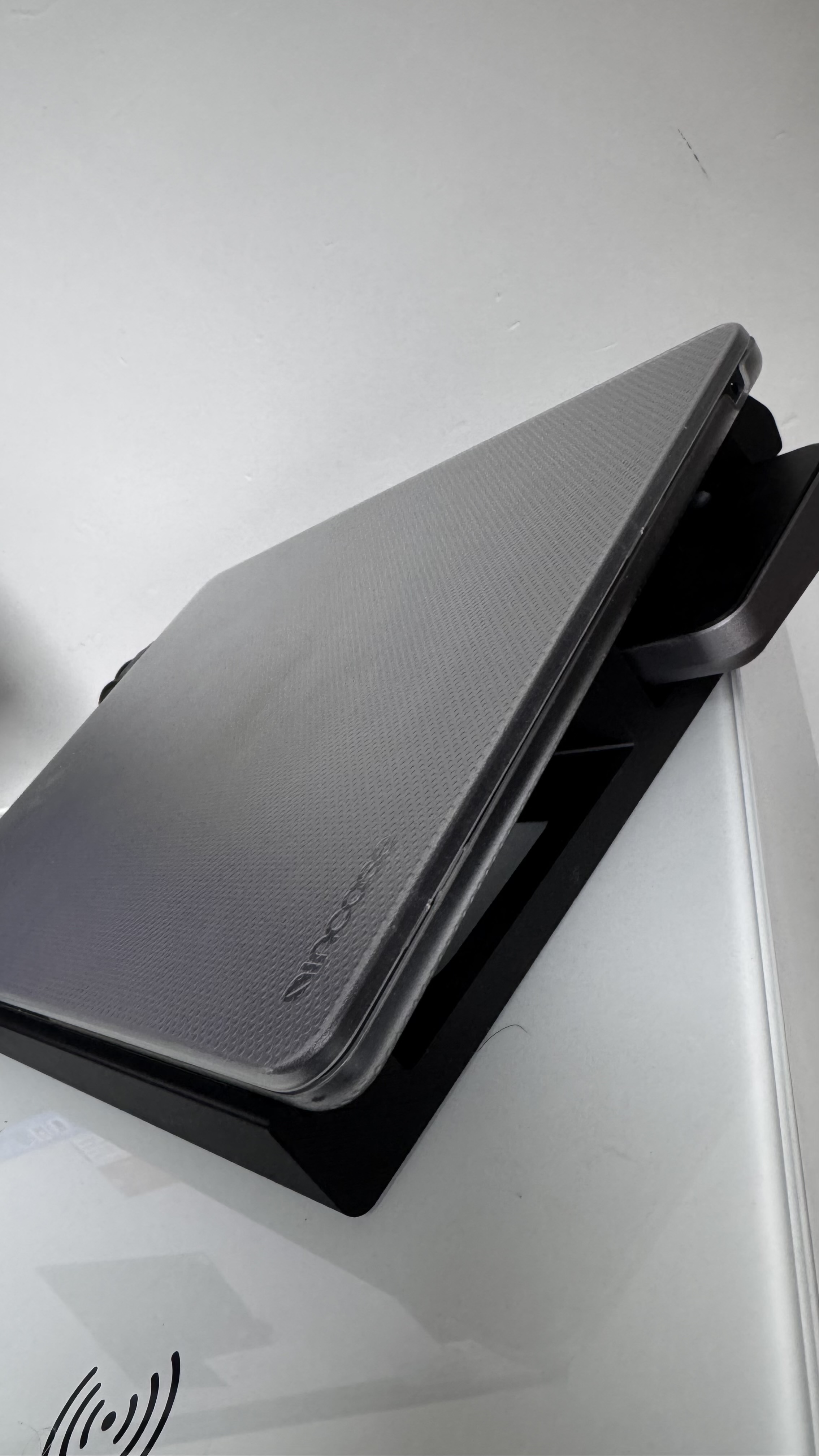 Support Macbook