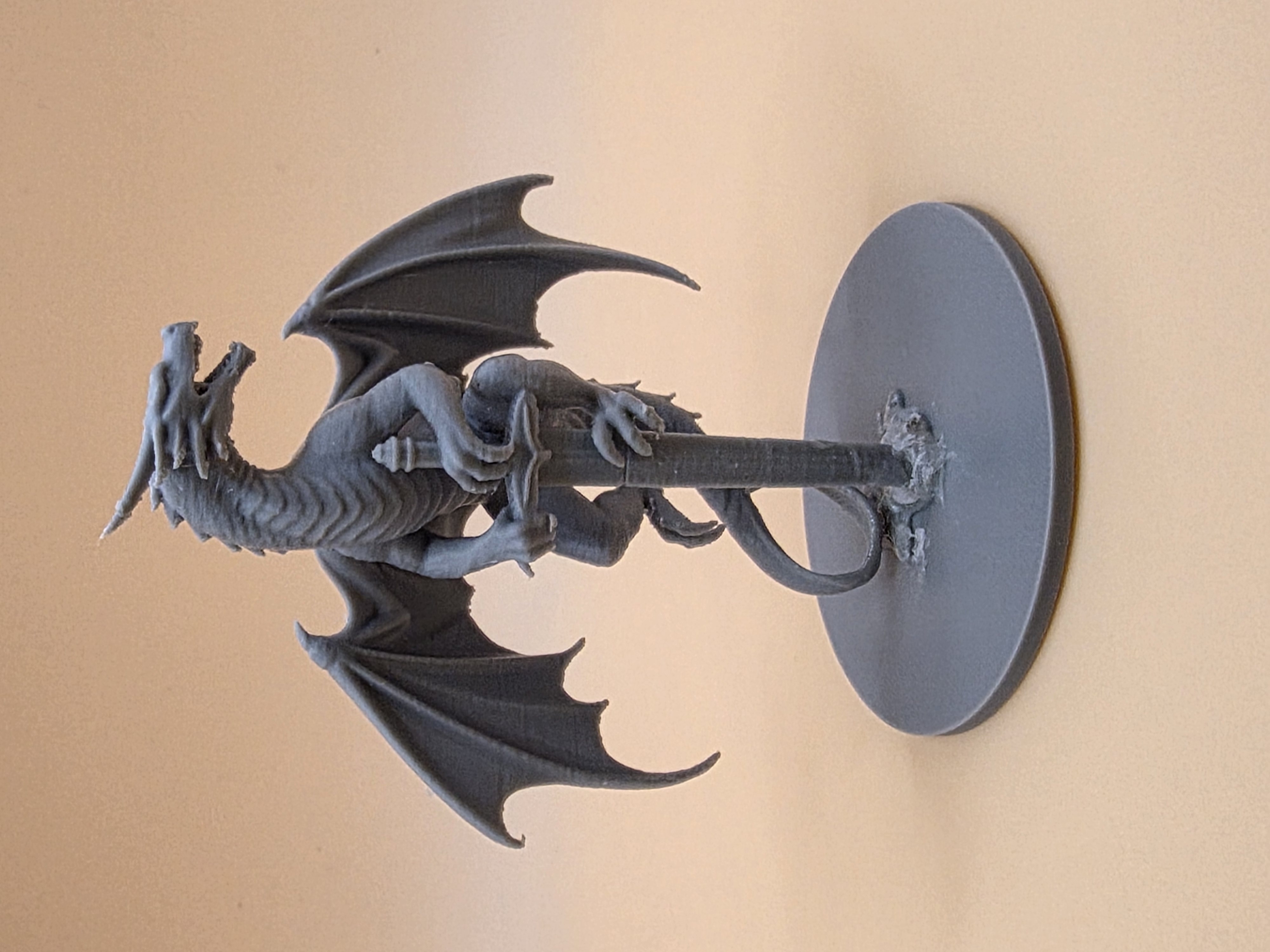 Drak na meči – Epická fantasy miniatura