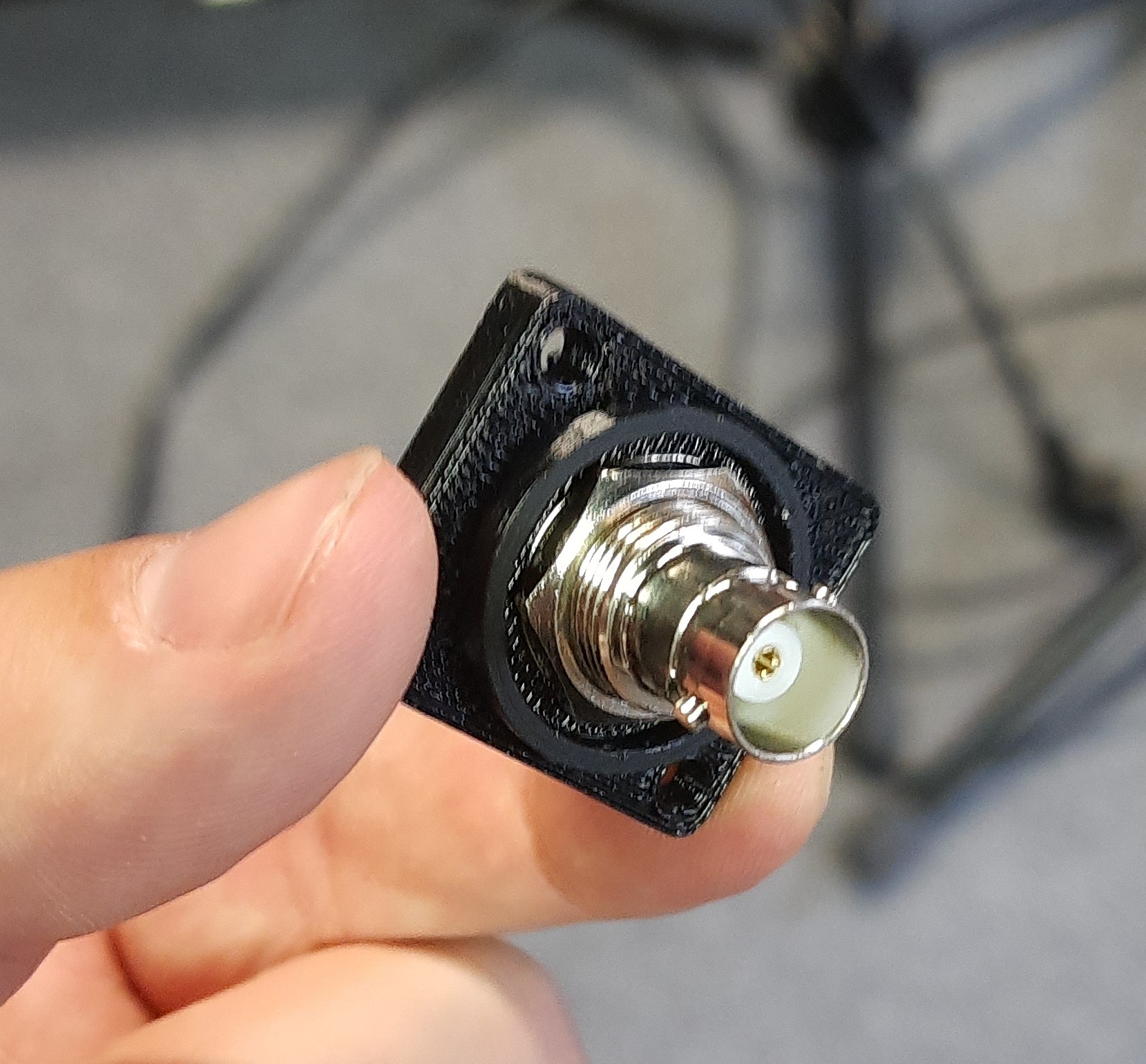 Type D Mount for BNC Antenna in Rack, e.g. Transmitter LD Systems U500, U505, U506, U508 IEM,....