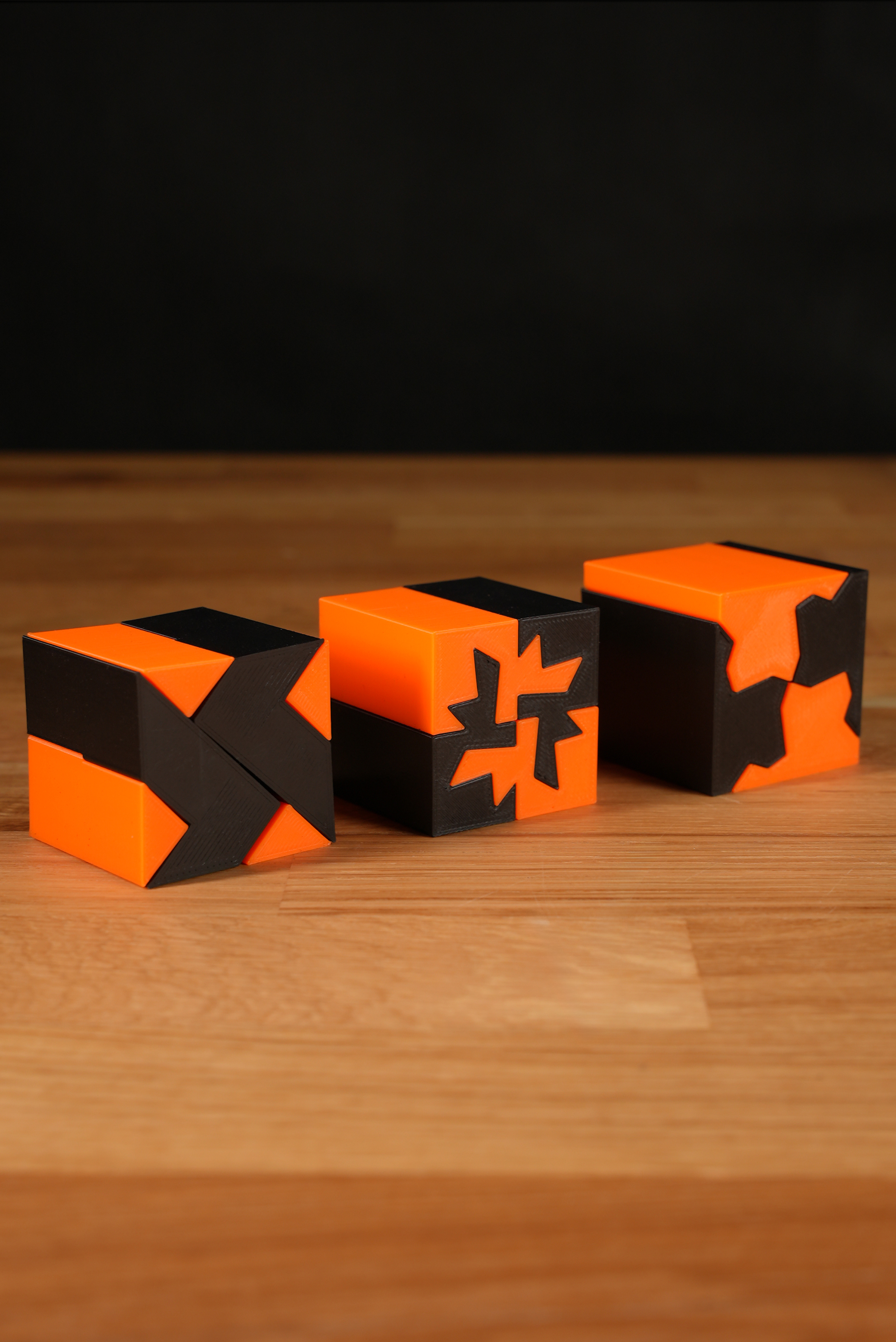 Interlocking Puzzle Cubes (4 Parts)