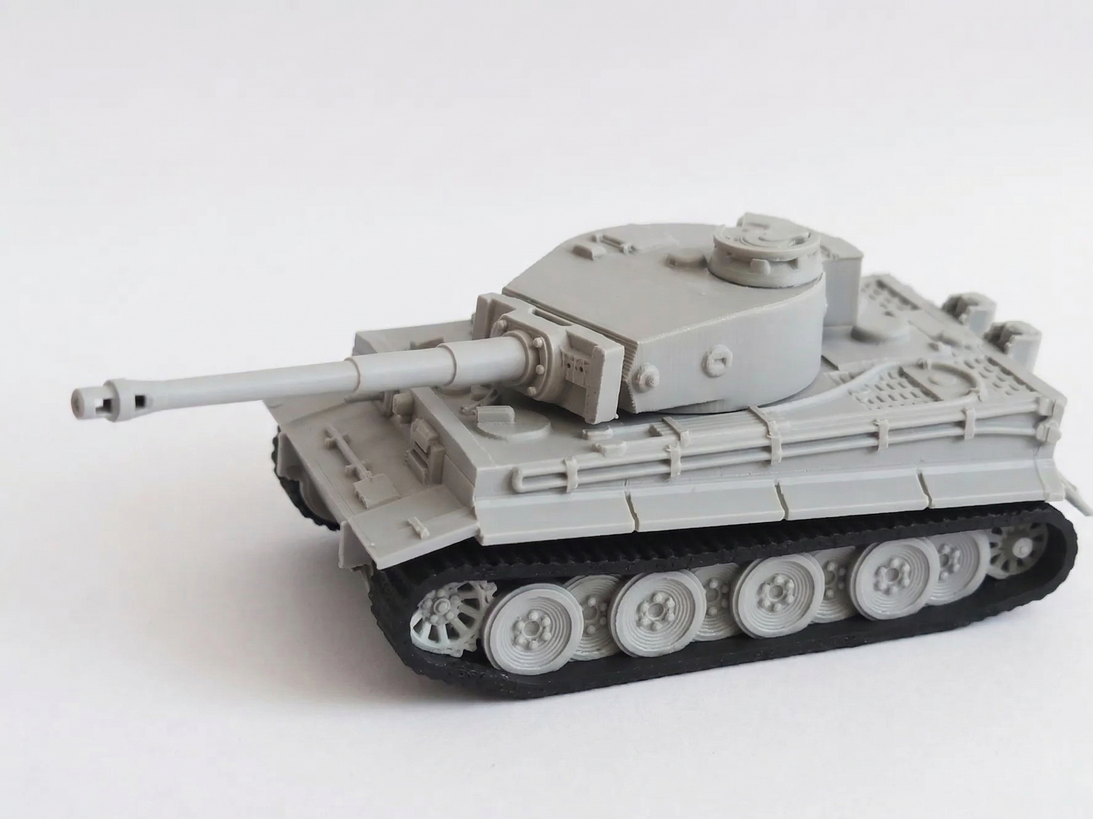 Panzerkampfwagen VI Tiger tank 1/72