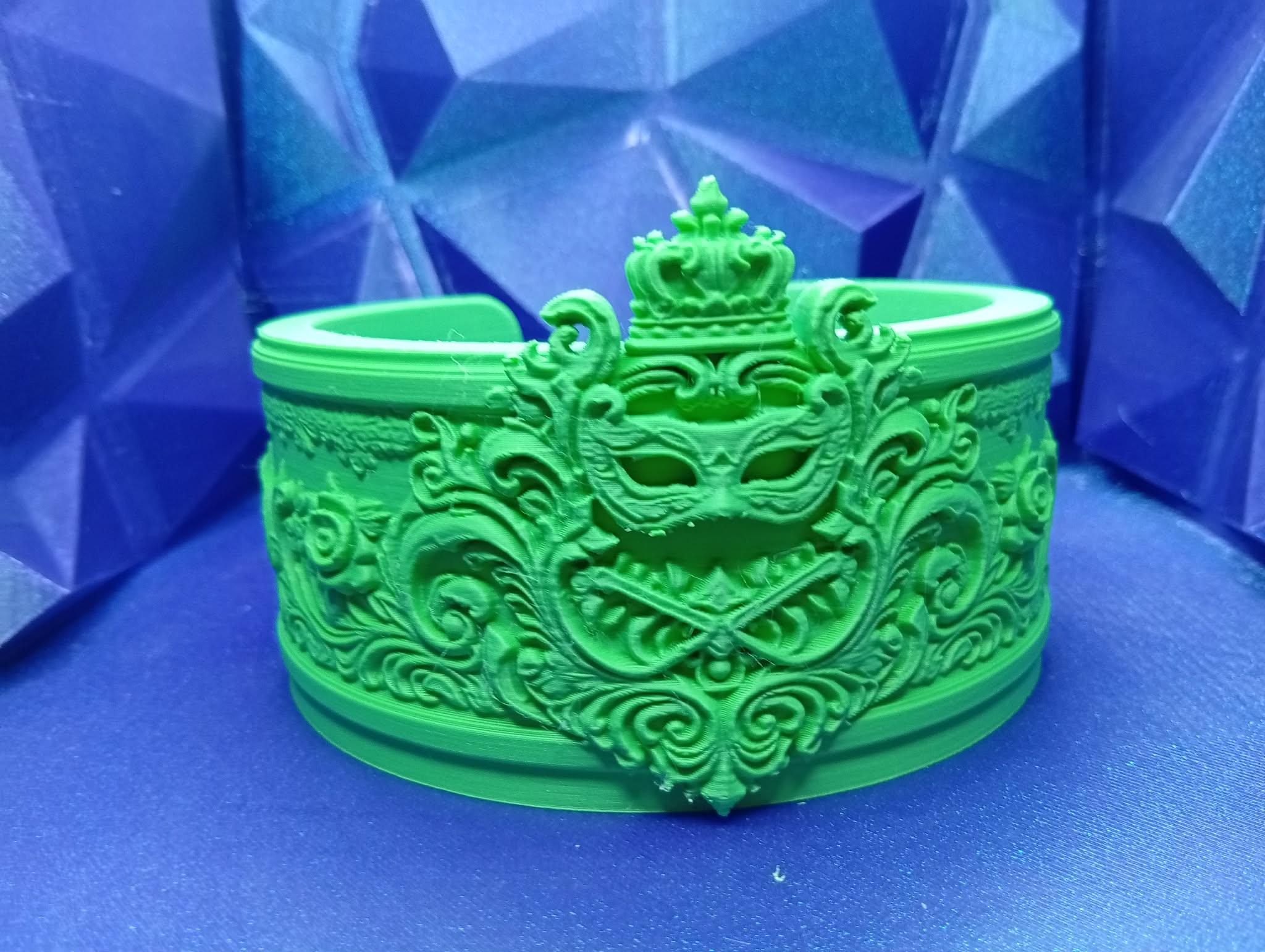 The Sovereign Masquerade Arm Relic