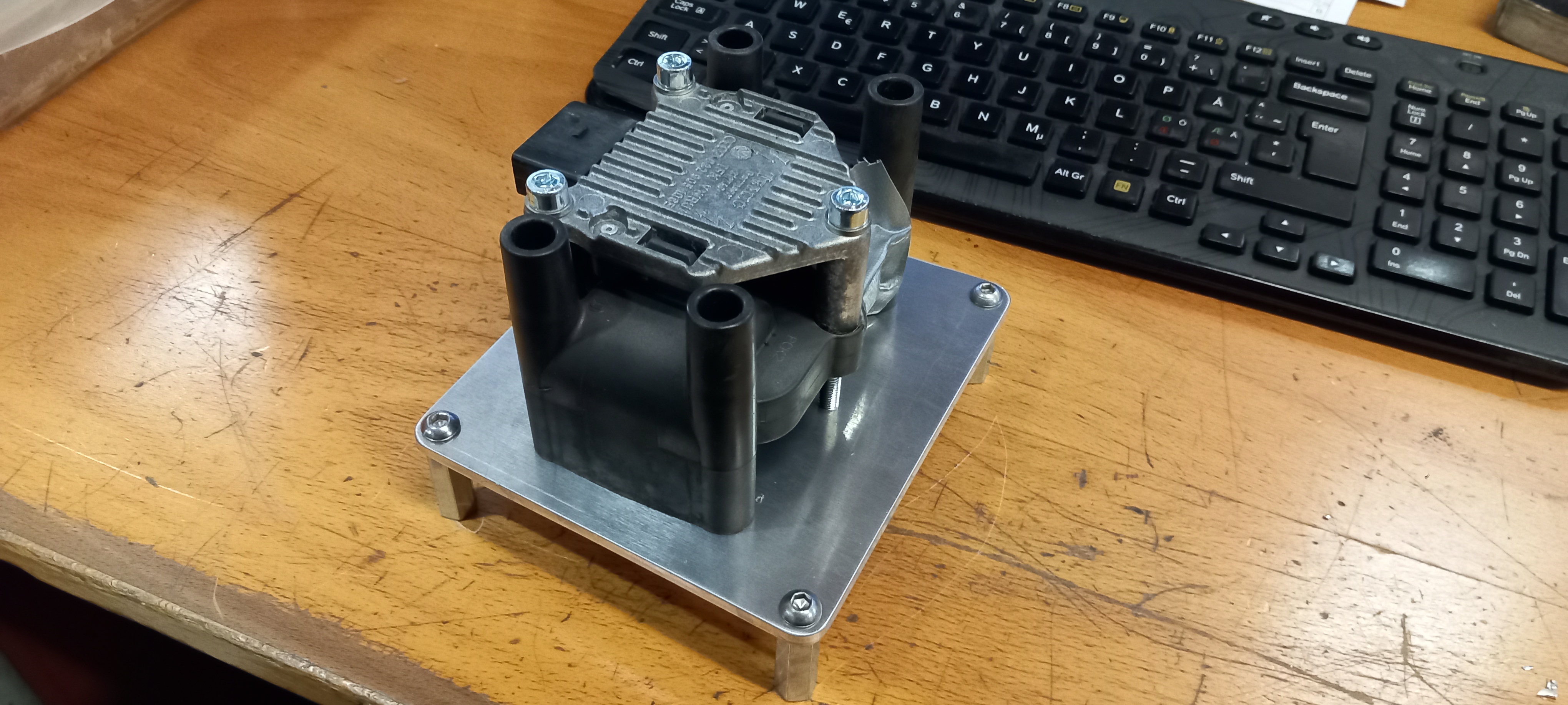 Volvo B230 Vag Coil Pack Mount