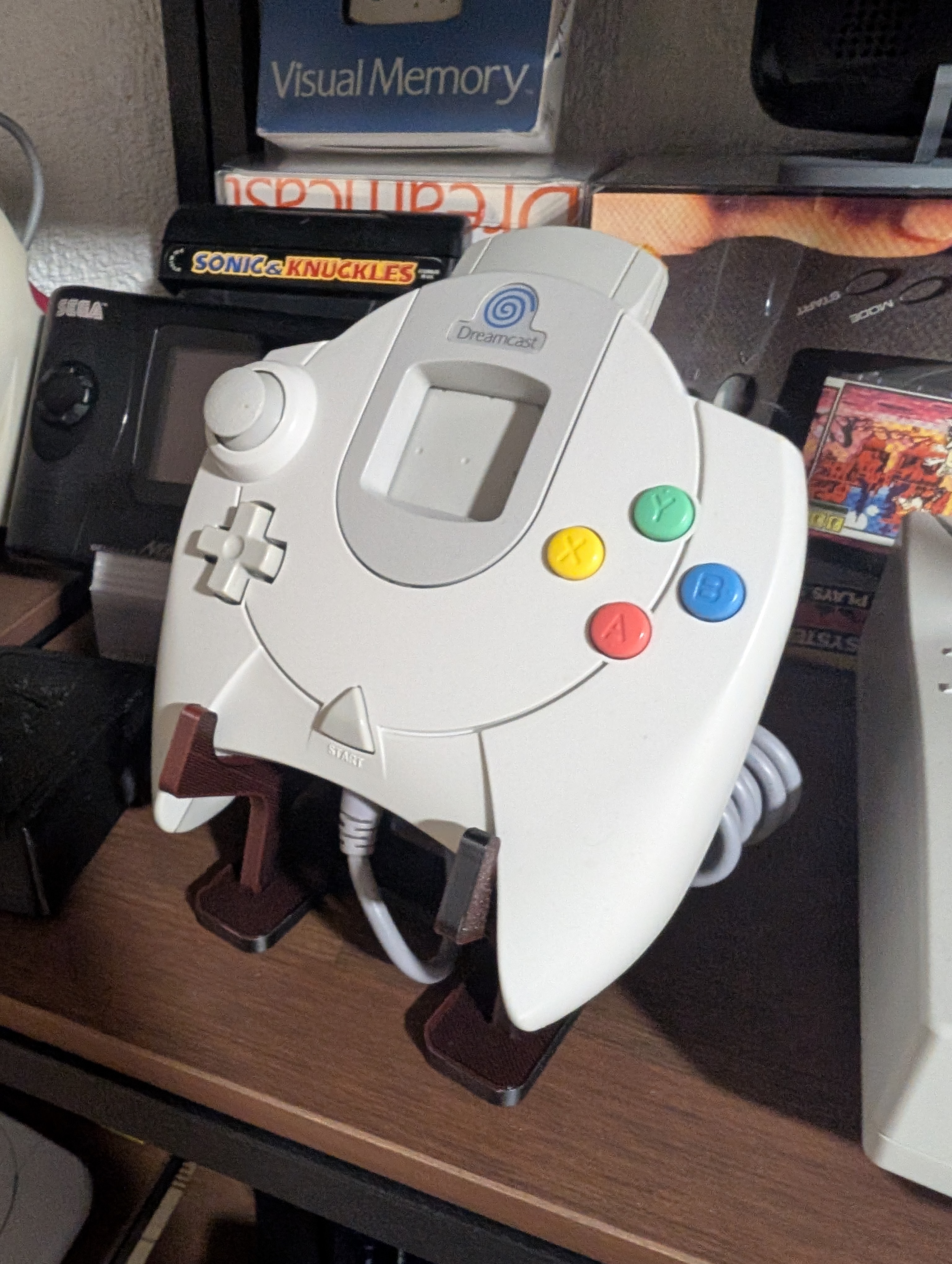 Sega DreamCast Controller Stand + Cable Holder