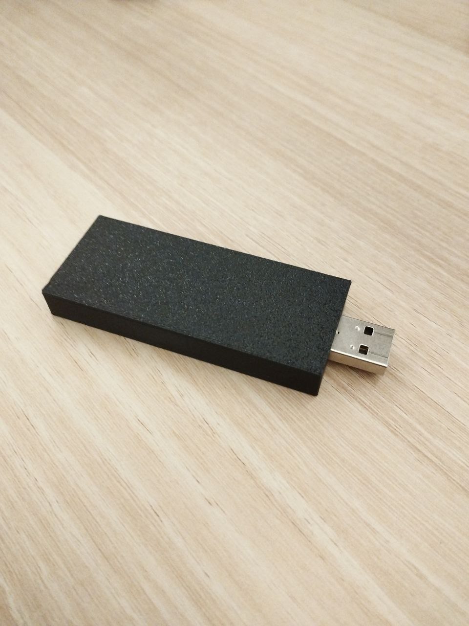 Simple enclosure for XIDOL K5188 (HMUF02-V05) LTE USB modem
