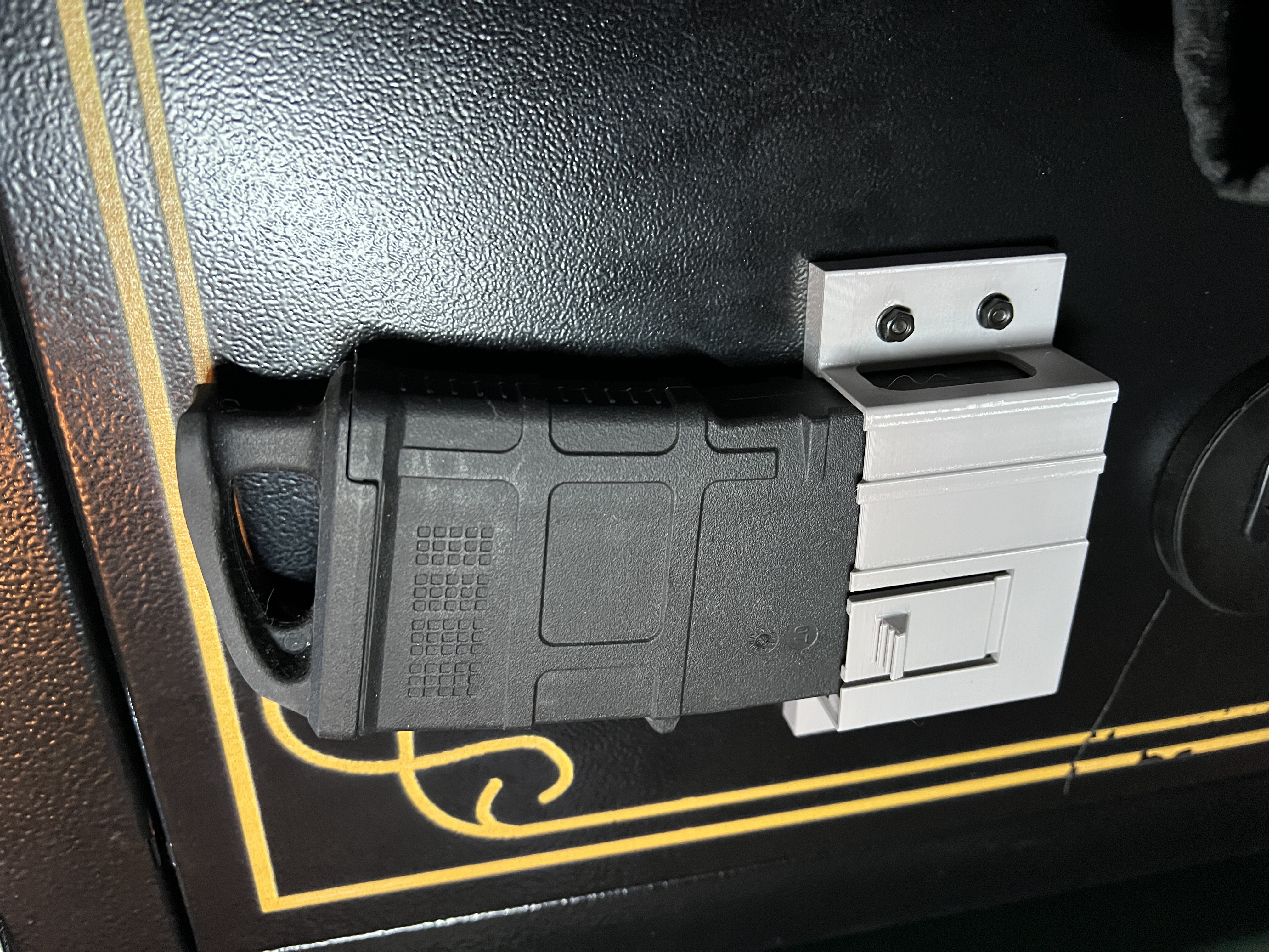 STANAG - AR-15 Magazine Mount - 40mm Magnets