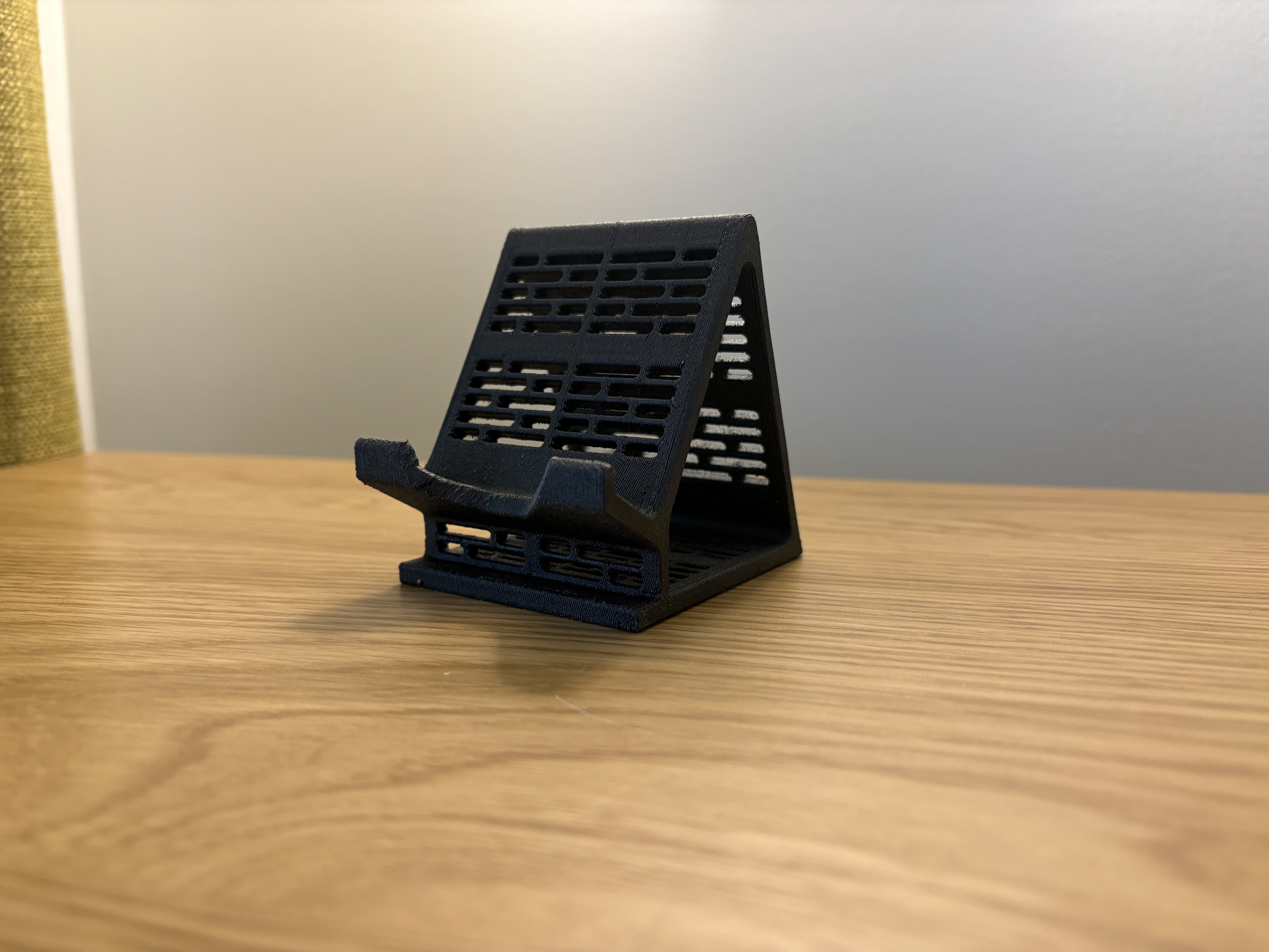 Miniatura 2 do modelo 3D Phone stand
