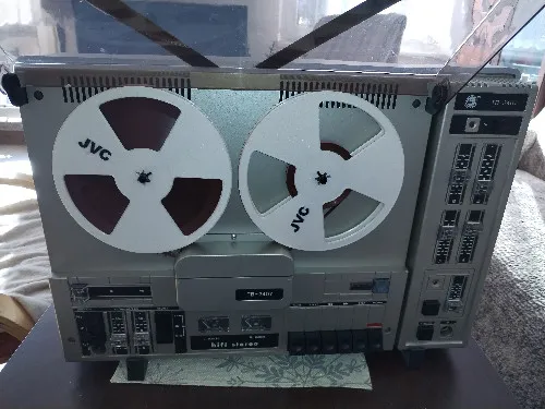 Radiomagnetofon cívka JVC