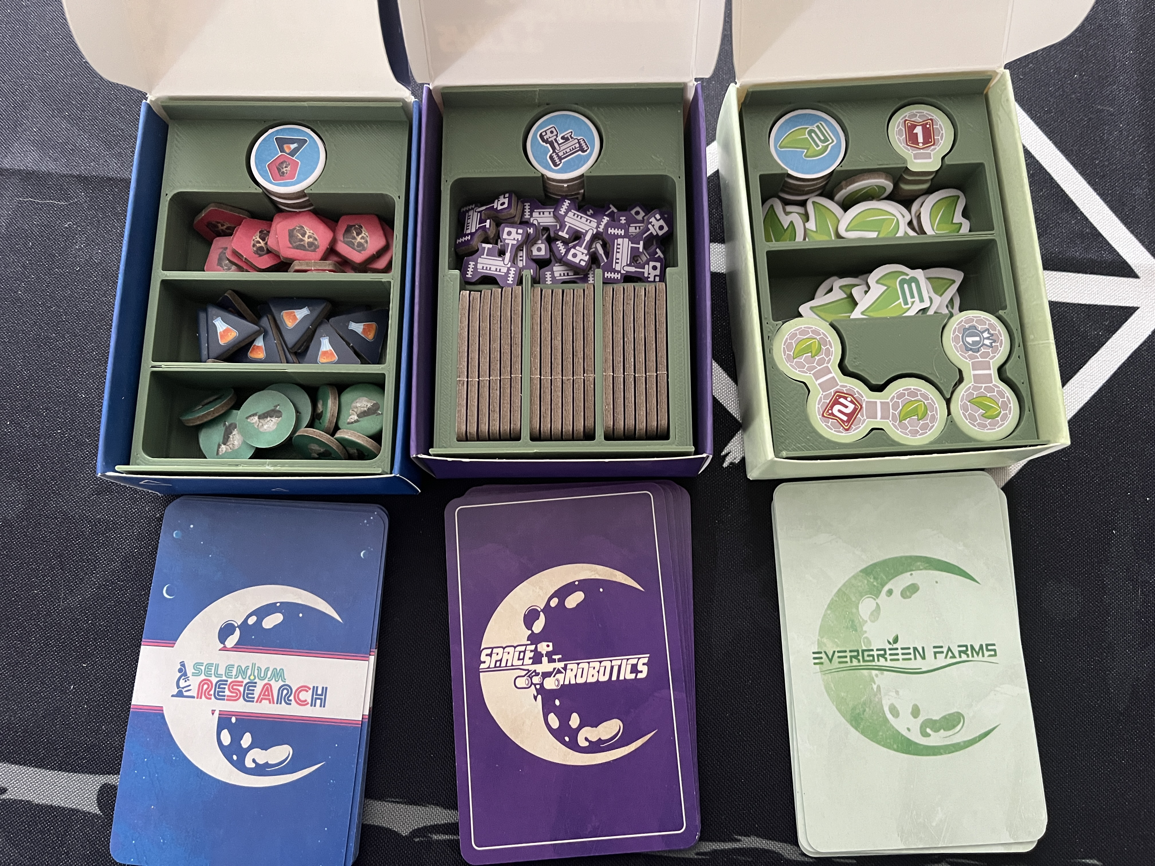 Shackleton Base TuckBoxes - Robotics, Selenium, Evergreen