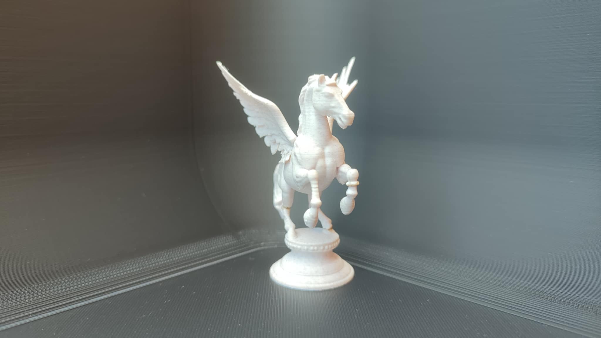 Pegasus Statue — miniatura 2