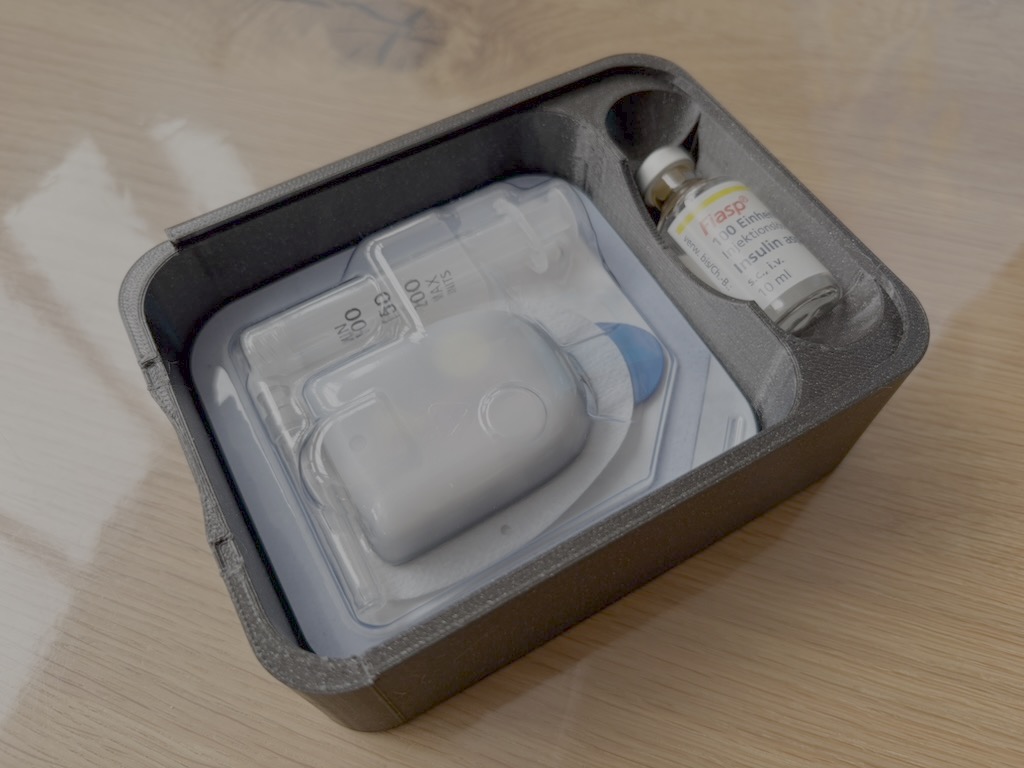 Omnipod case