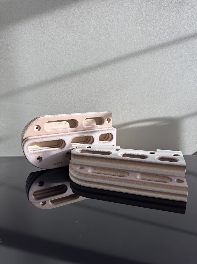 3D Printed Climbing Hangboard — thumbnail 2