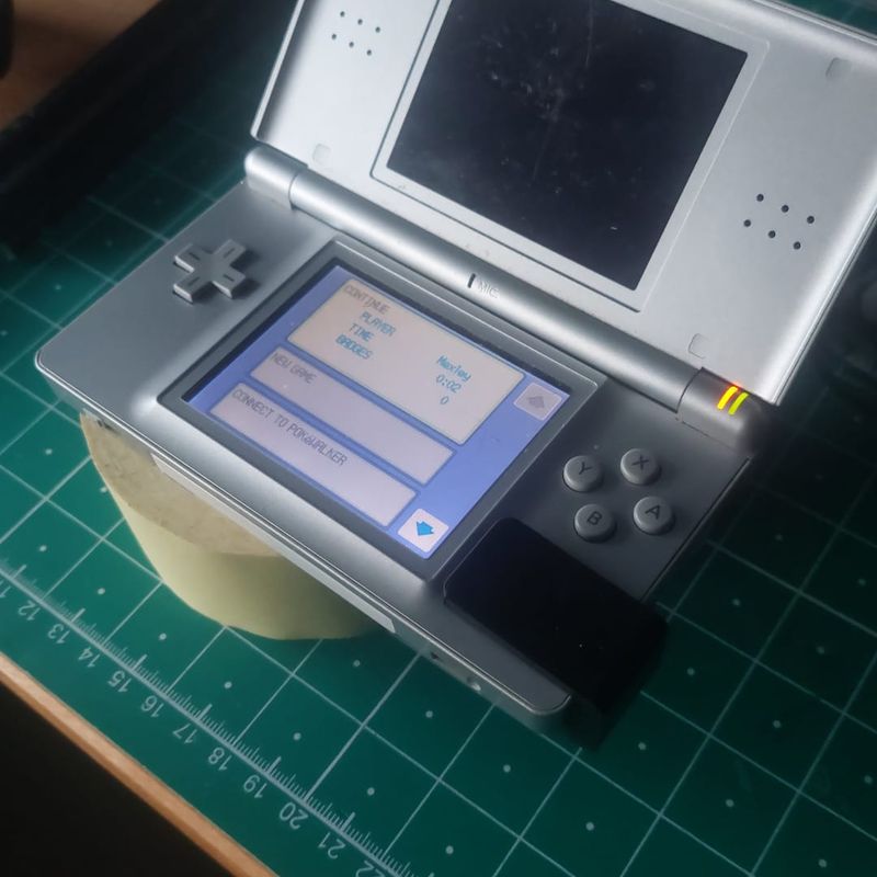 Nintendo DS softreset clamp by MexleyDesigns | Download free STL