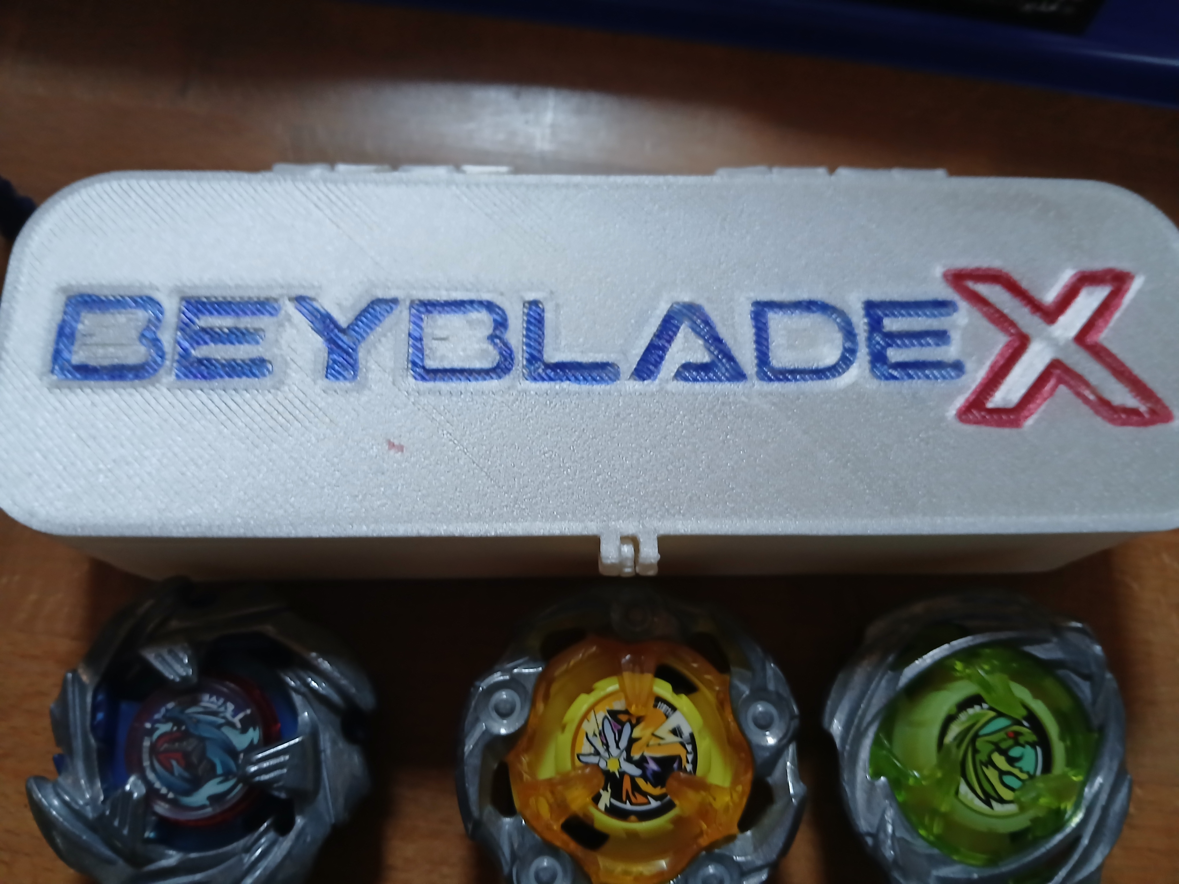 Miniatura 2 do modelo 3D beyblade X box