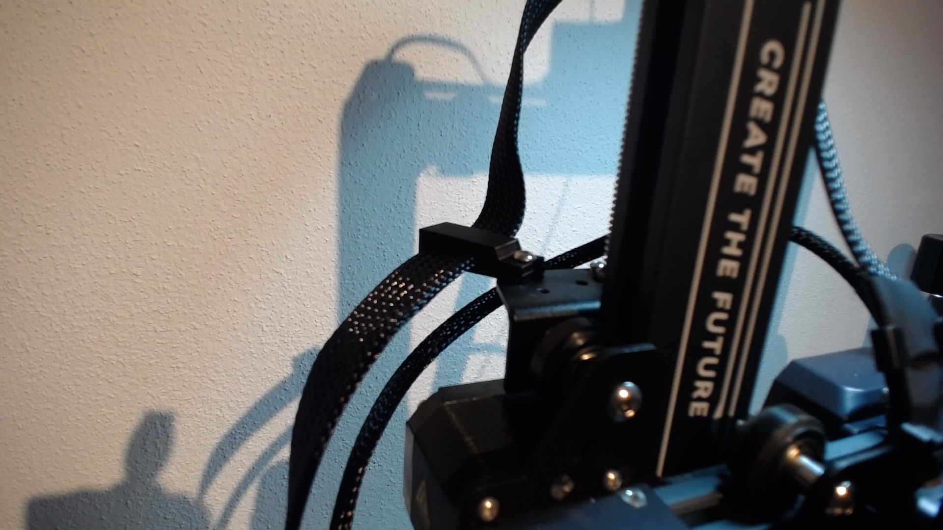 elegoo neptun 4/pro  kabel halter